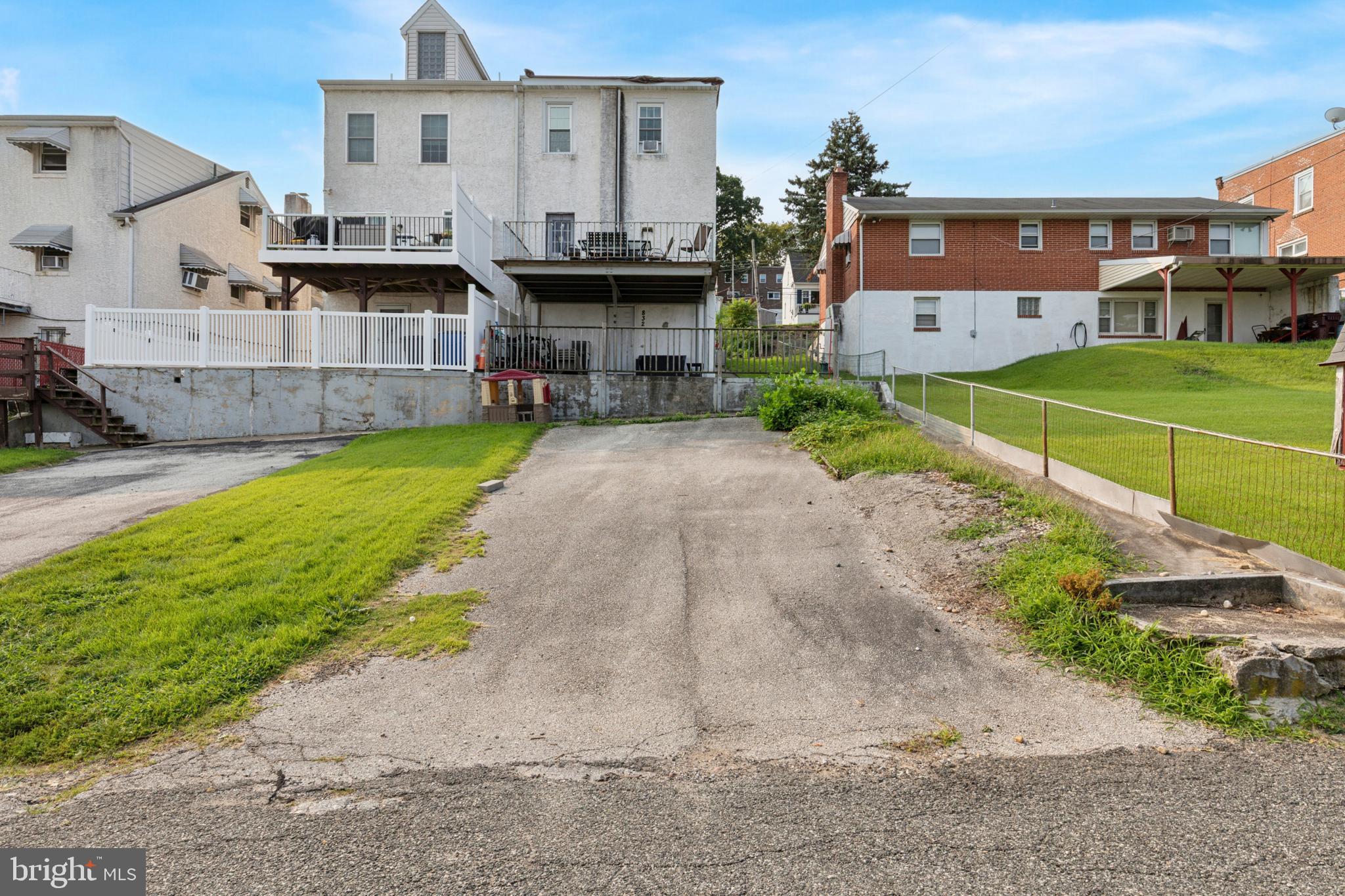 BEAVER HILL - Residential