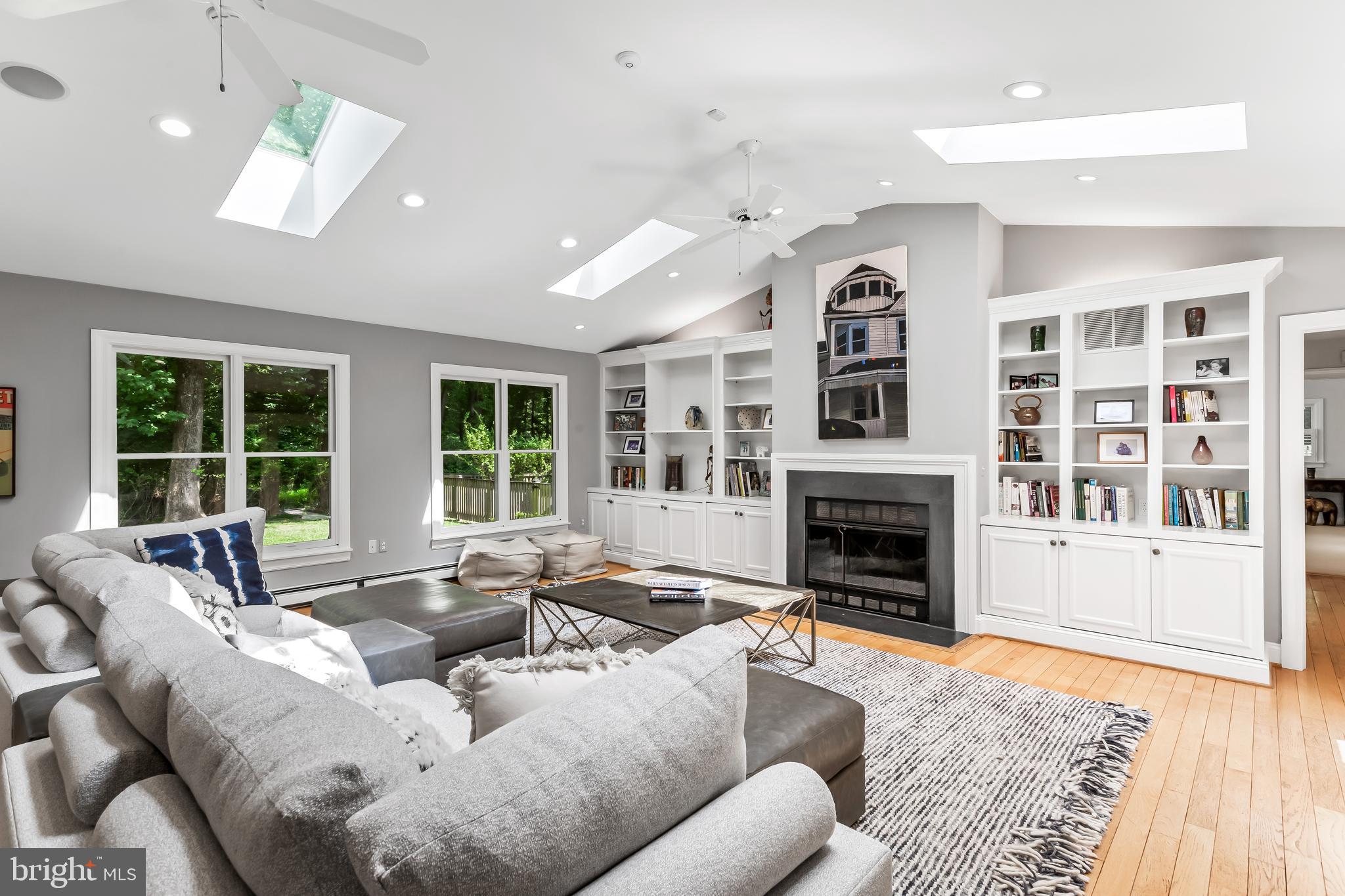 GREENSPRING VALLEY - Residential