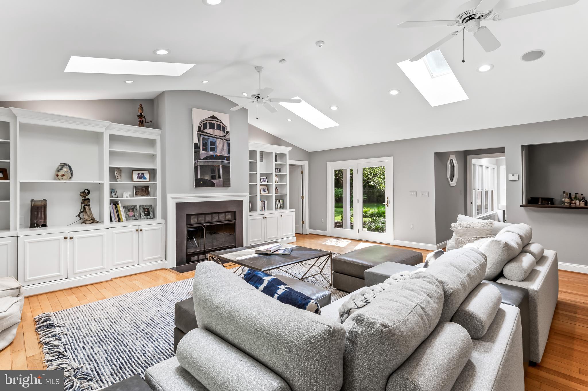 GREENSPRING VALLEY - Residential