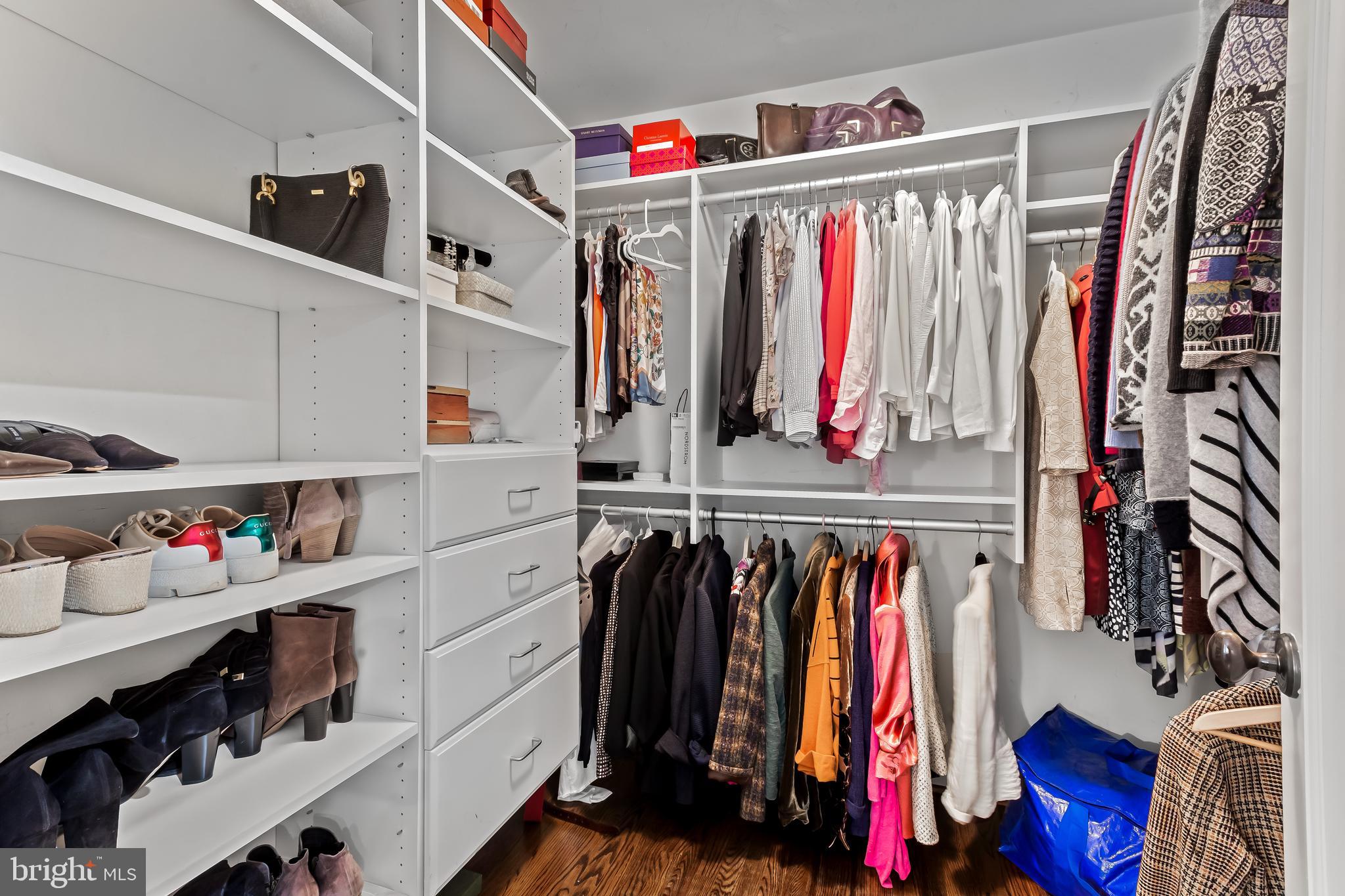 GREENSPRING VALLEY - Residential