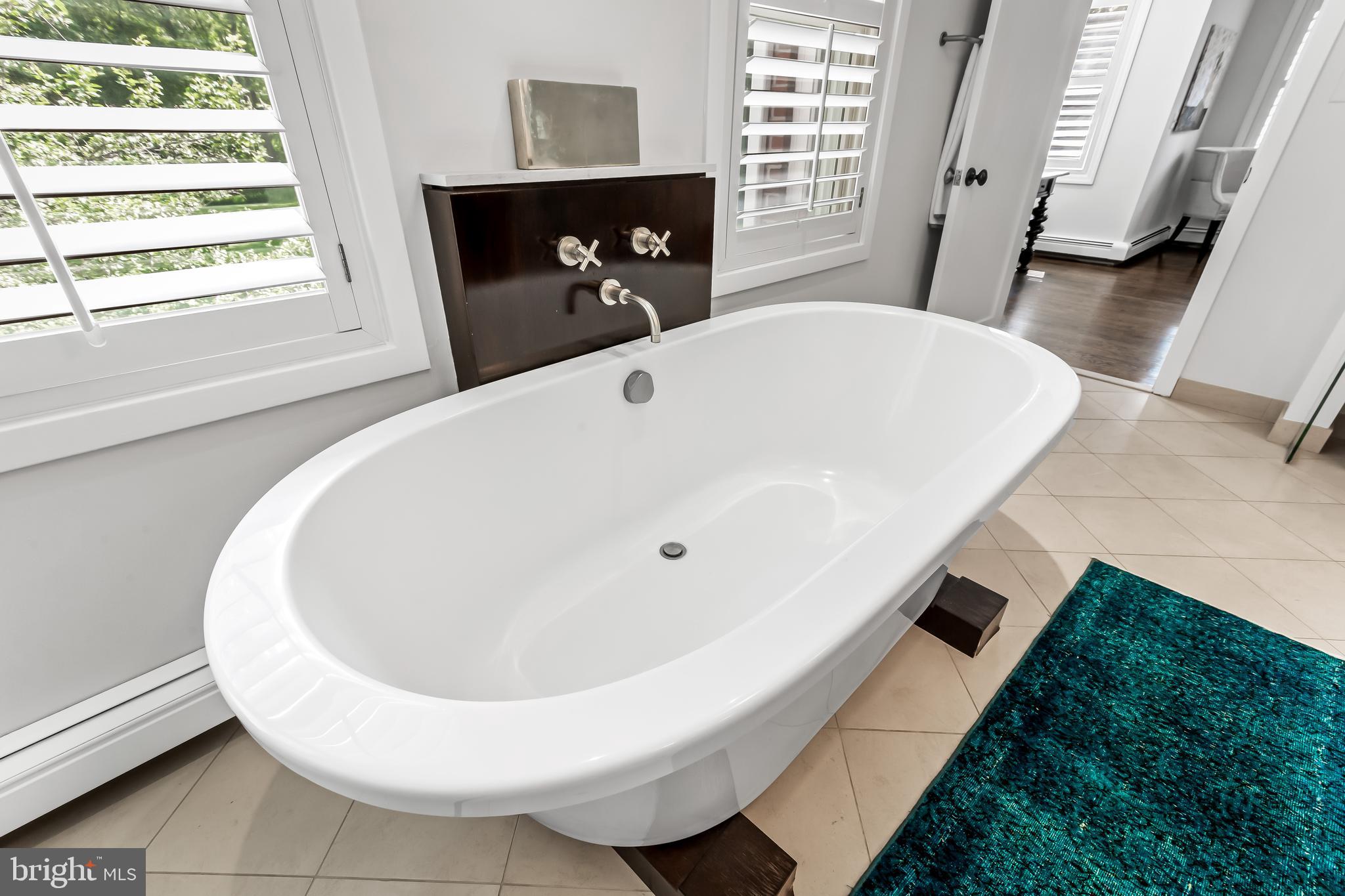 GREENSPRING VALLEY - Residential