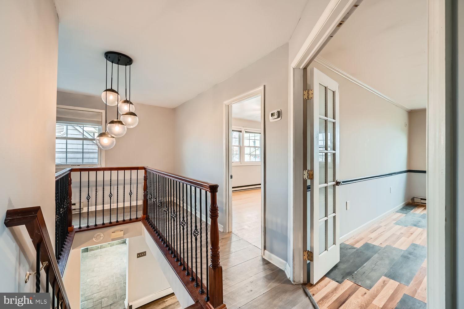 EDGEMERE - Residential