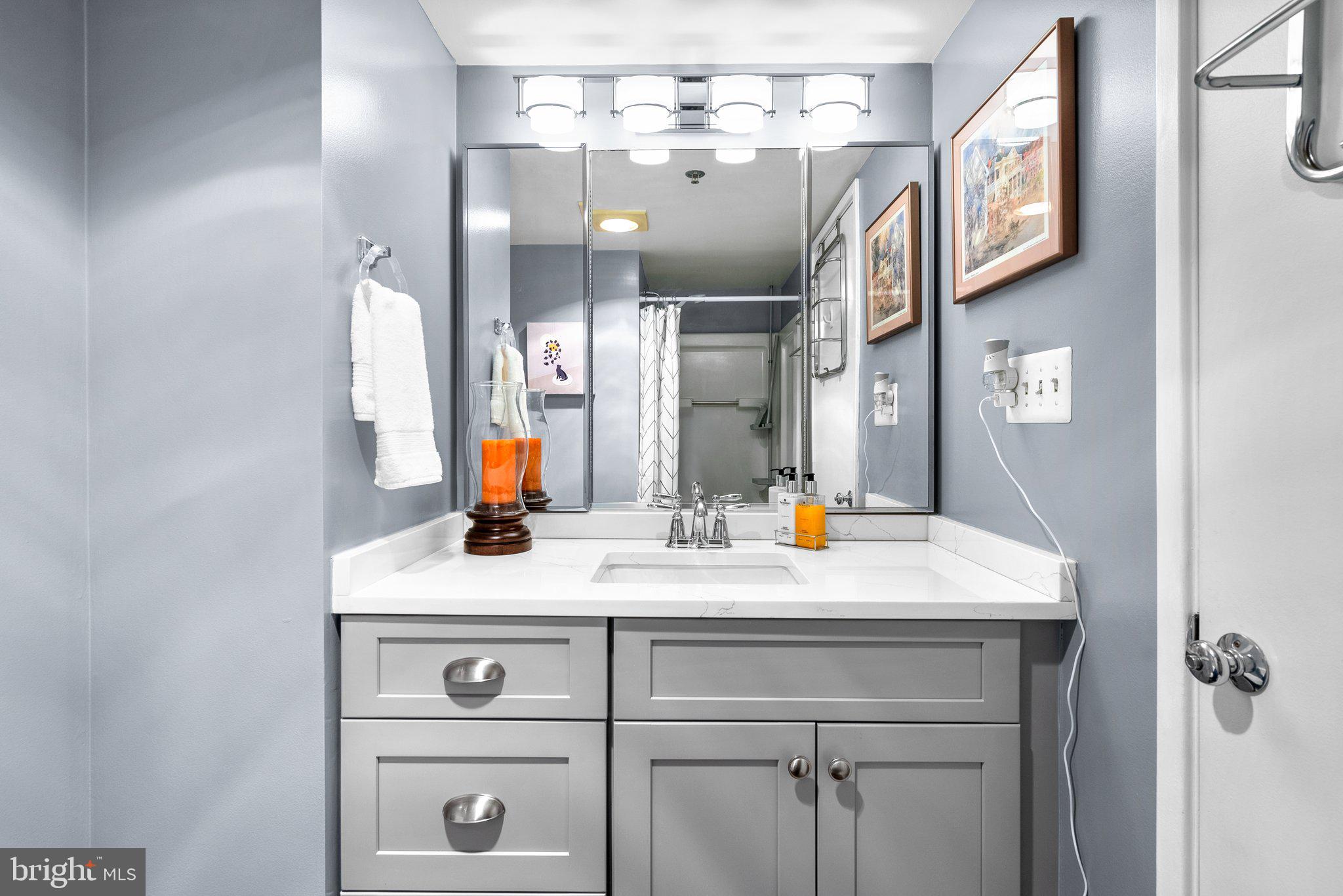 FAIRWAYS SOUTH - Residential