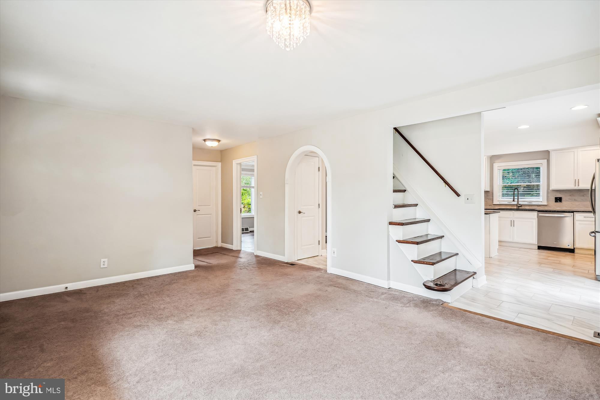 6169 HOWELLS ROAD