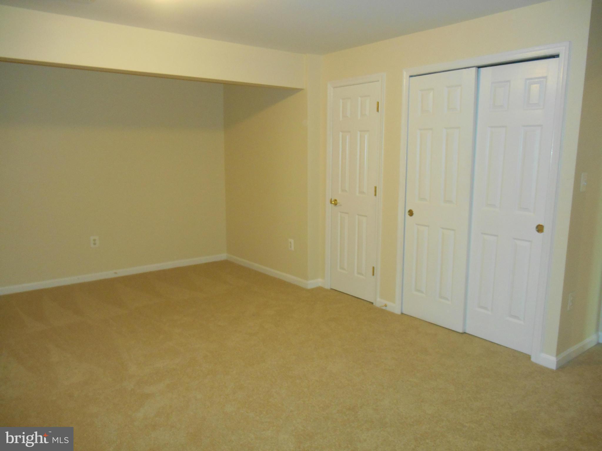 CLIFTON CREST - Residential