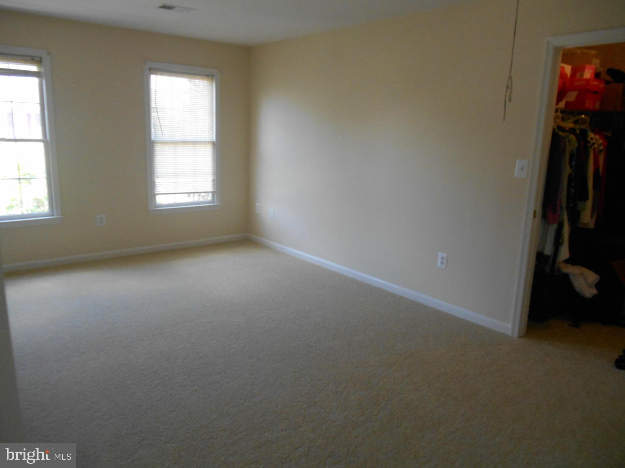 CLIFTON CREST - Residential