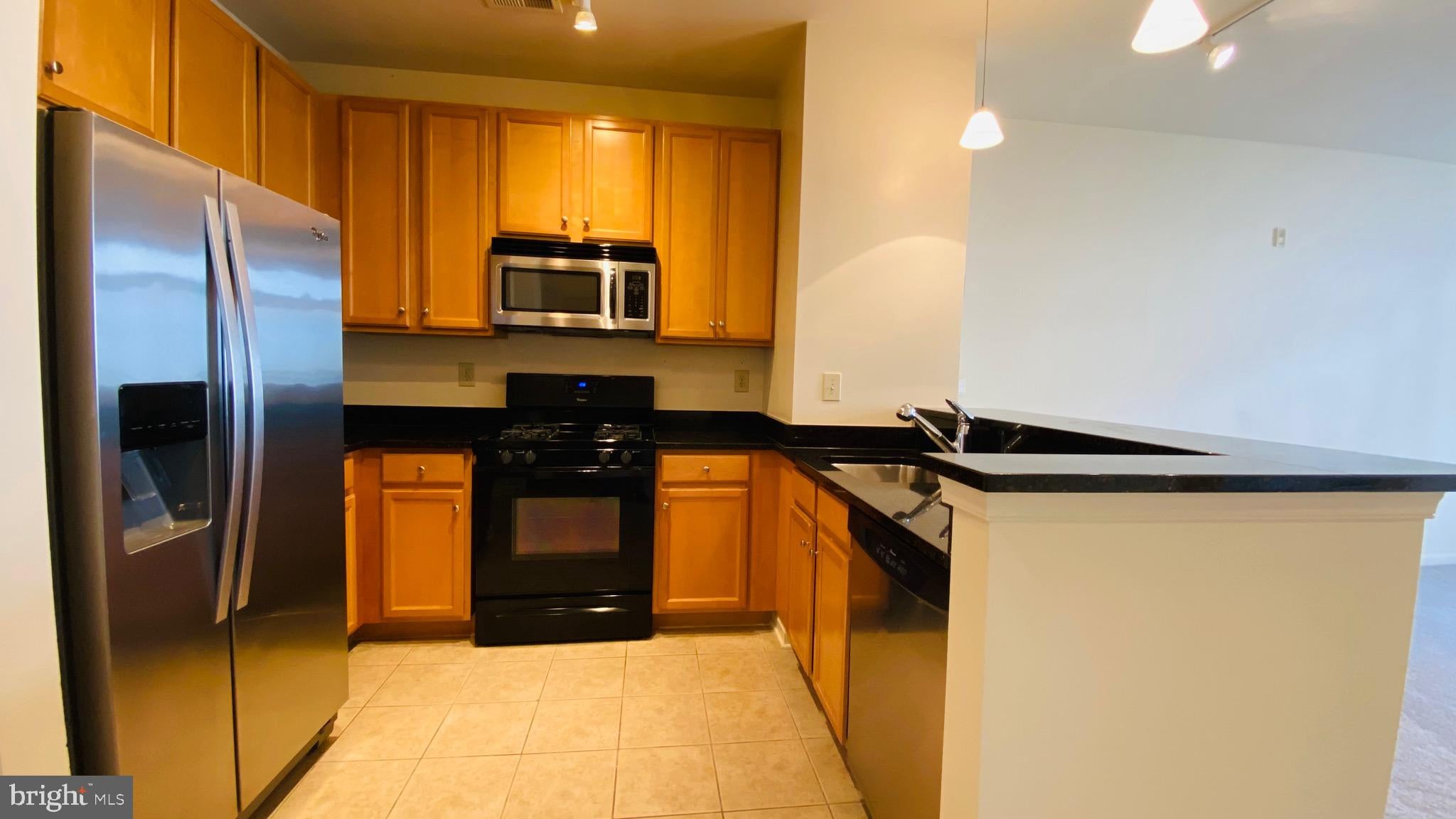 2665 PROSPERITY AVENUE 307