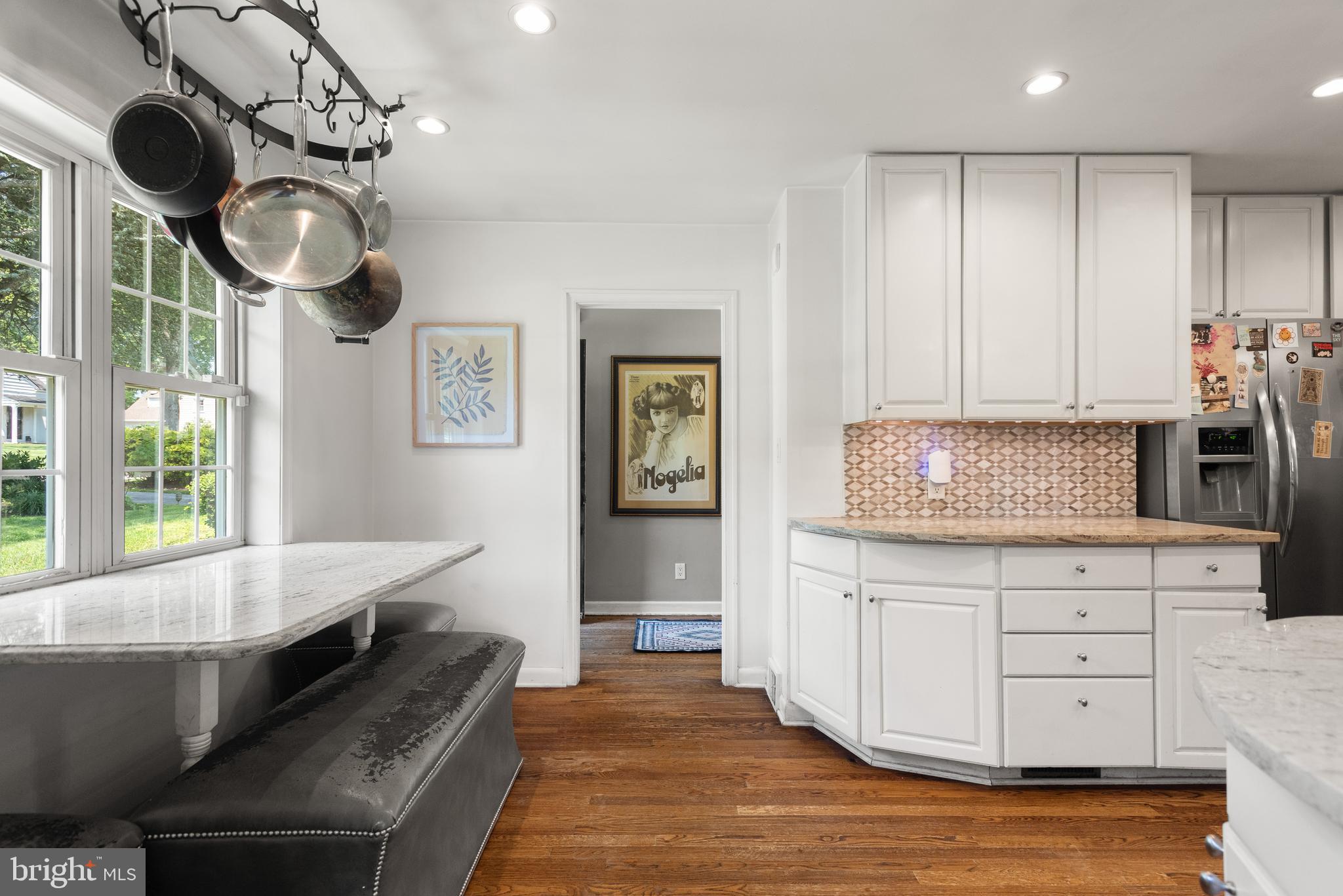 VALLEY HILLS - Residential