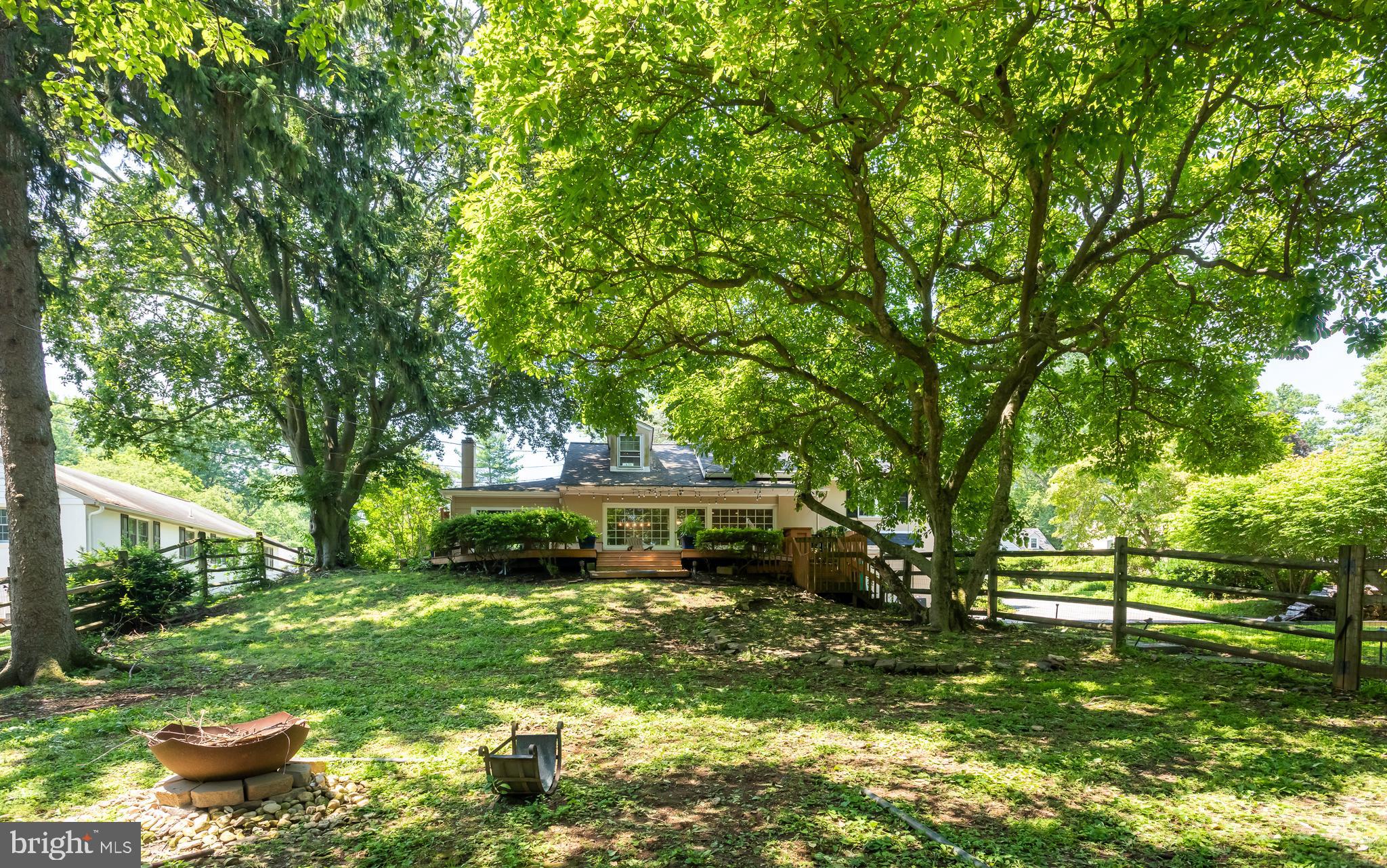 VALLEY HILLS - Residential