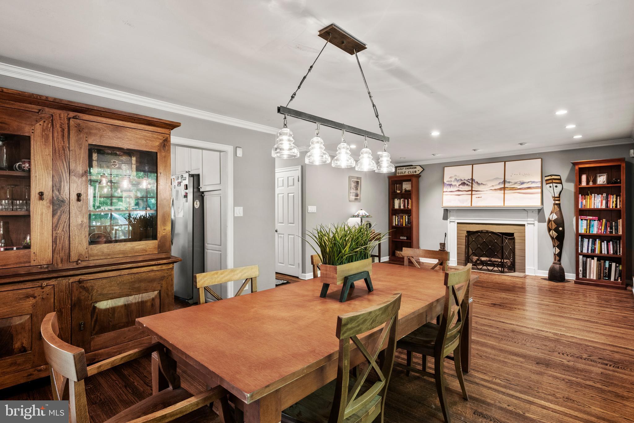 VALLEY HILLS - Residential