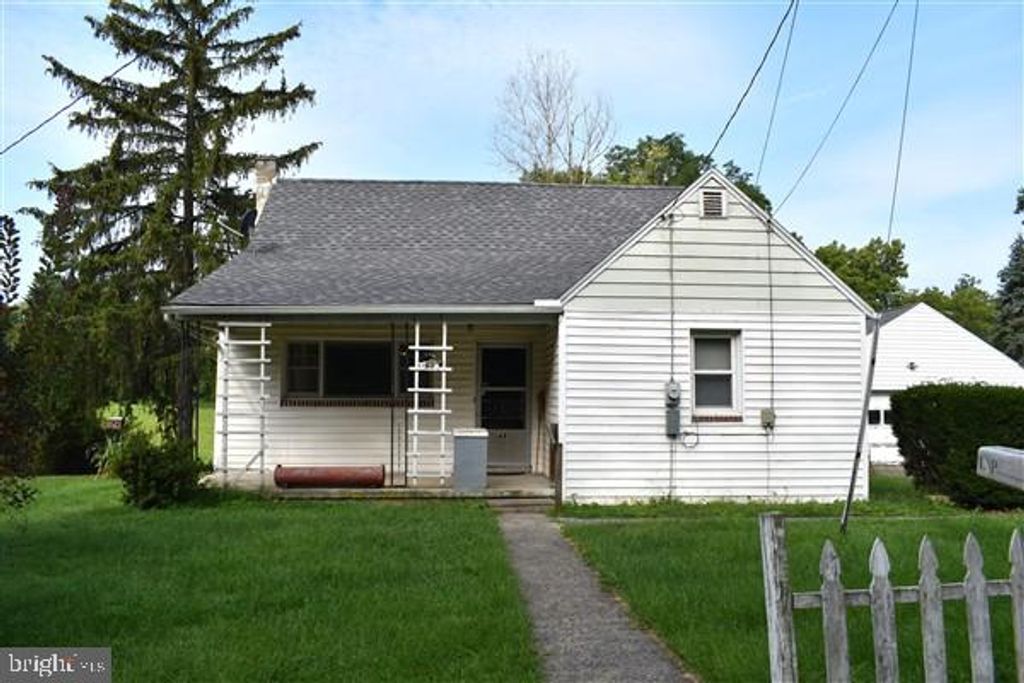 Photo of 65 N Perry Street, Elizabethtown, PA 17022 (MLS # PALA2042384)