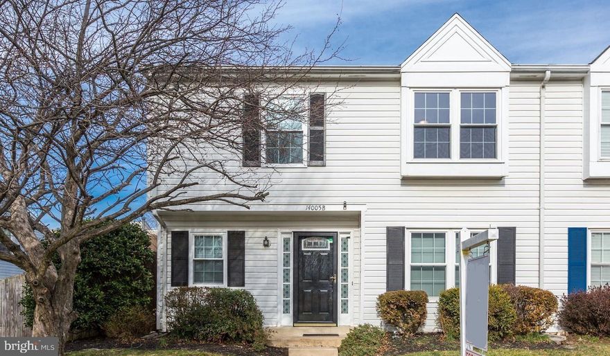 Sorry, no pets.  This lovely, updated 3 bed, 2.5 bath townhome has a fabulous kitchen, nice floors,  and a nice fenced in yard.   Great location and close to all the great Centreville restaurants, shops, I-66, Rt 28. Parking space #s are 332 and 333.    New fresh coat of paint will be applied where needed, once the current tenants leave.