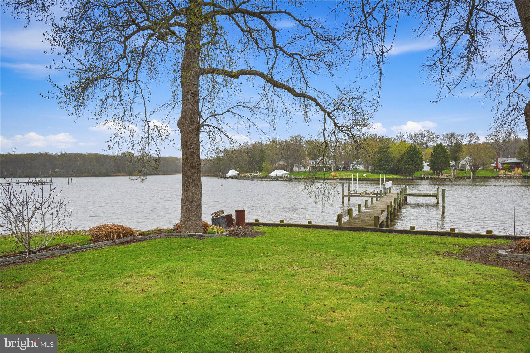 HYDE PARK - Residential