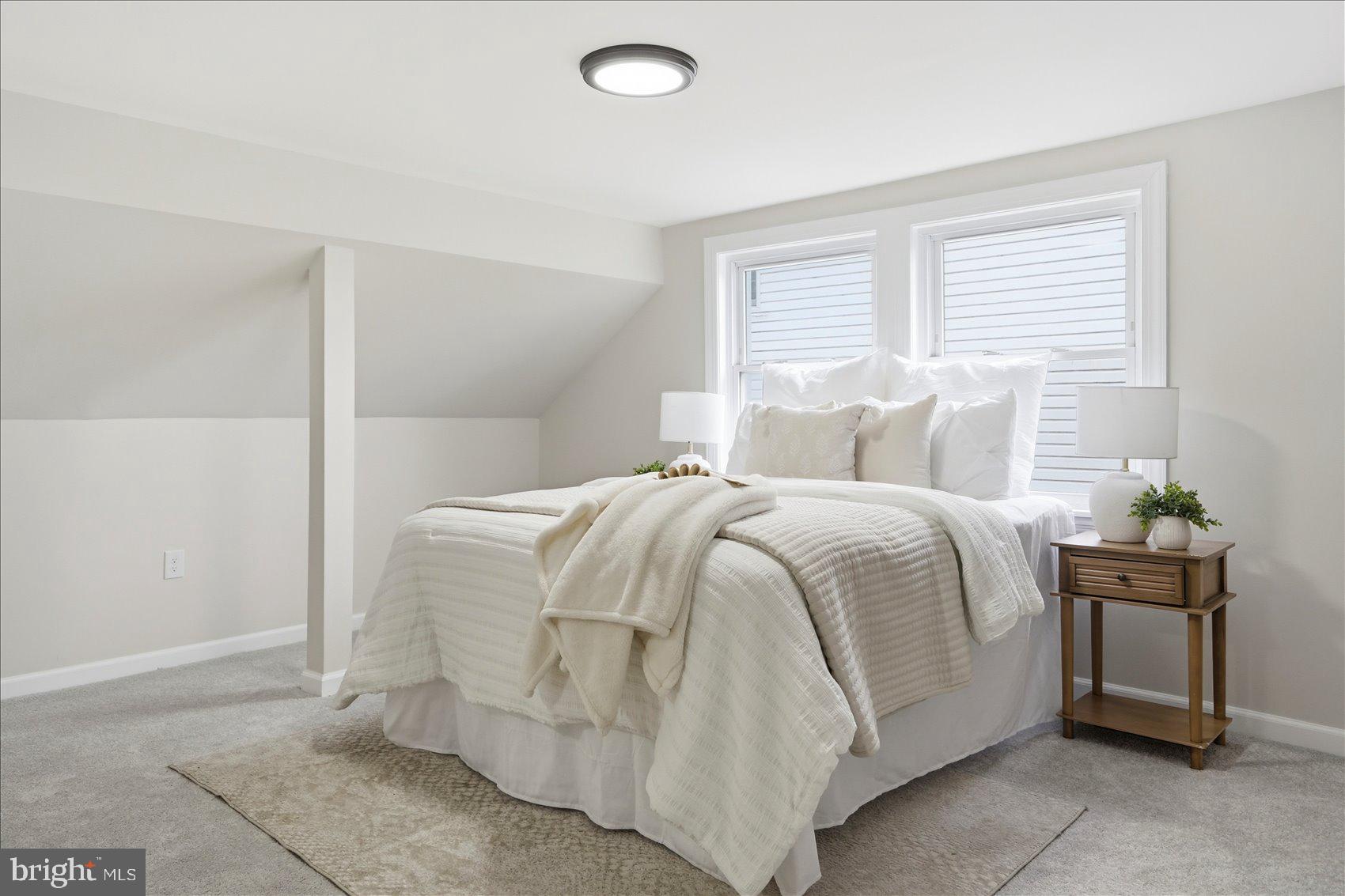 HYDE PARK - Residential