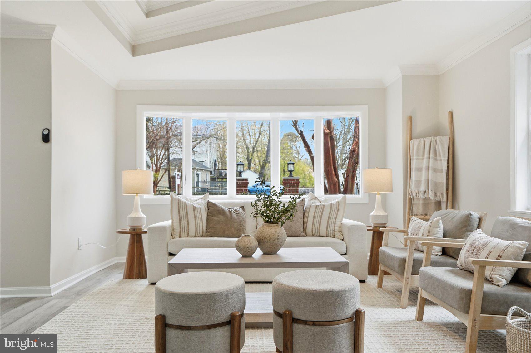 HYDE PARK - Residential