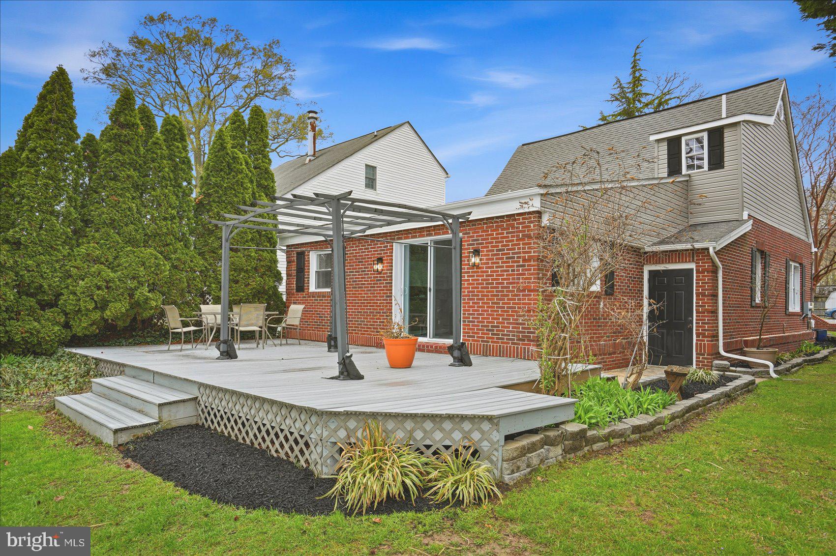 HYDE PARK - Residential