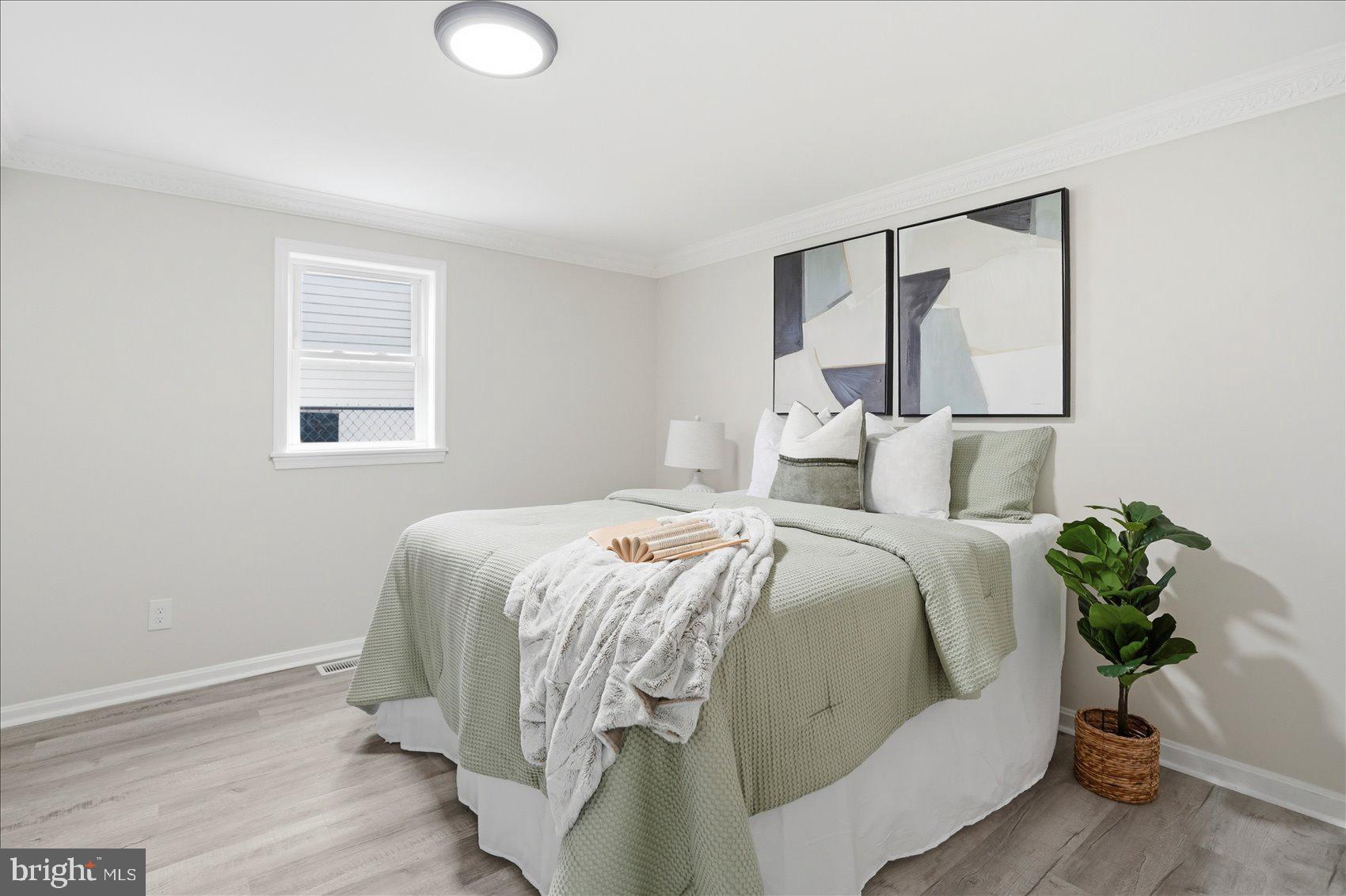 HYDE PARK - Residential