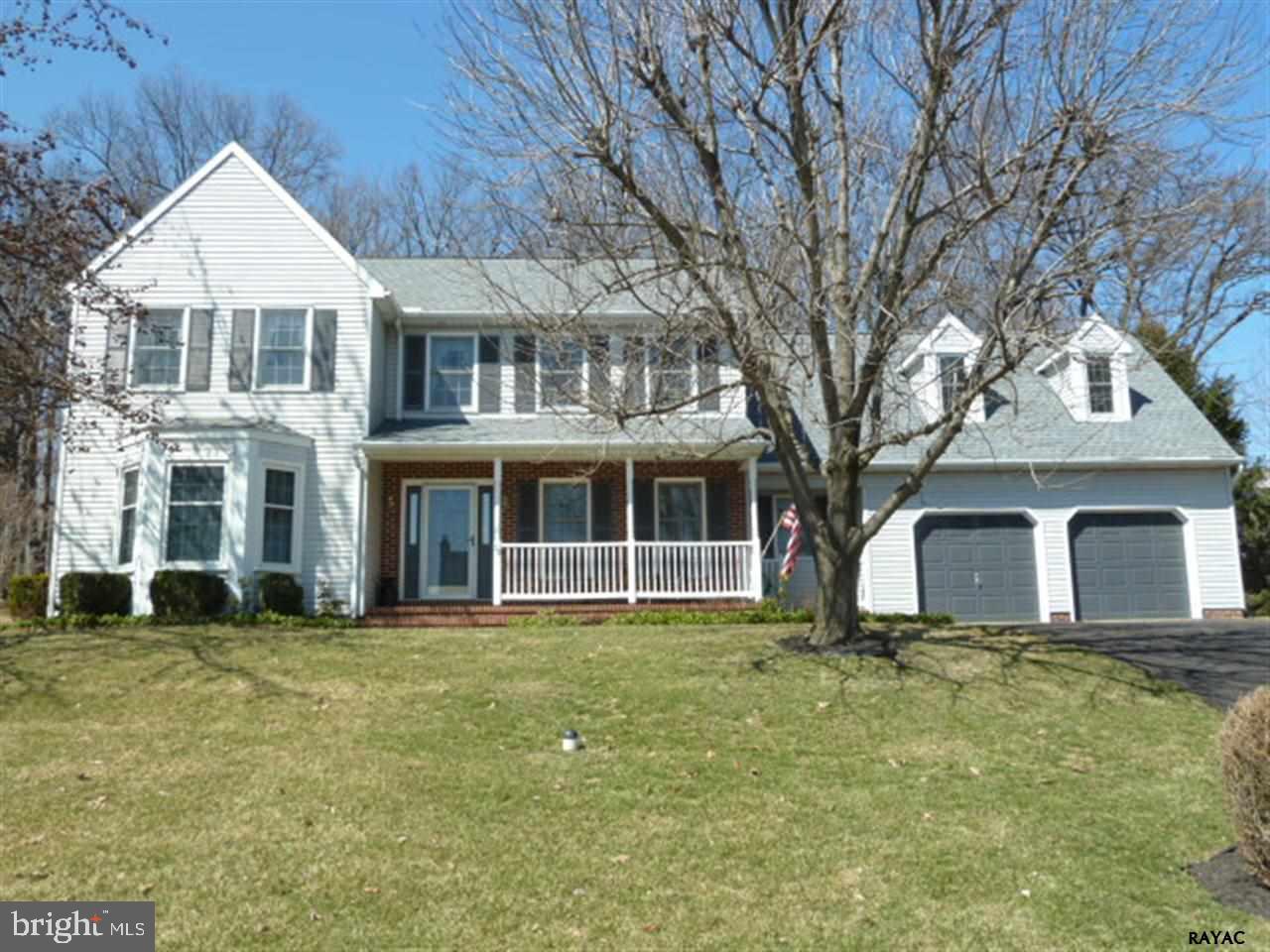THE MEADOWS - Residential