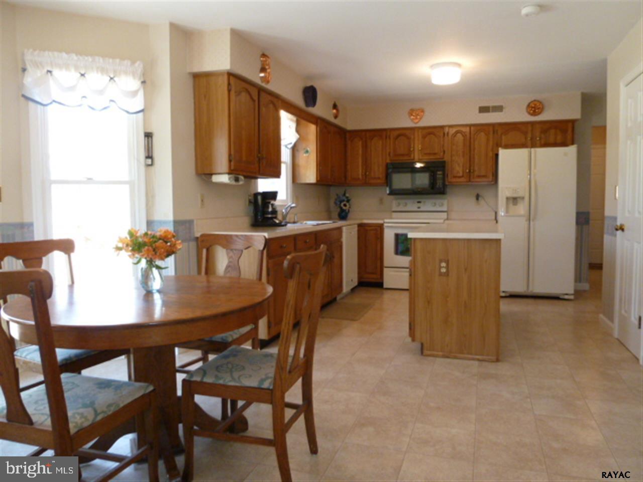 THE MEADOWS - Residential