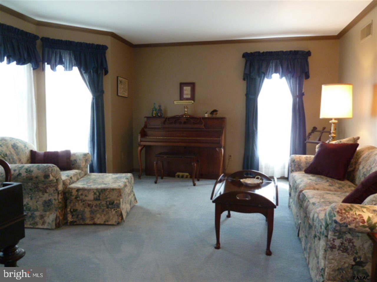 THE MEADOWS - Residential
