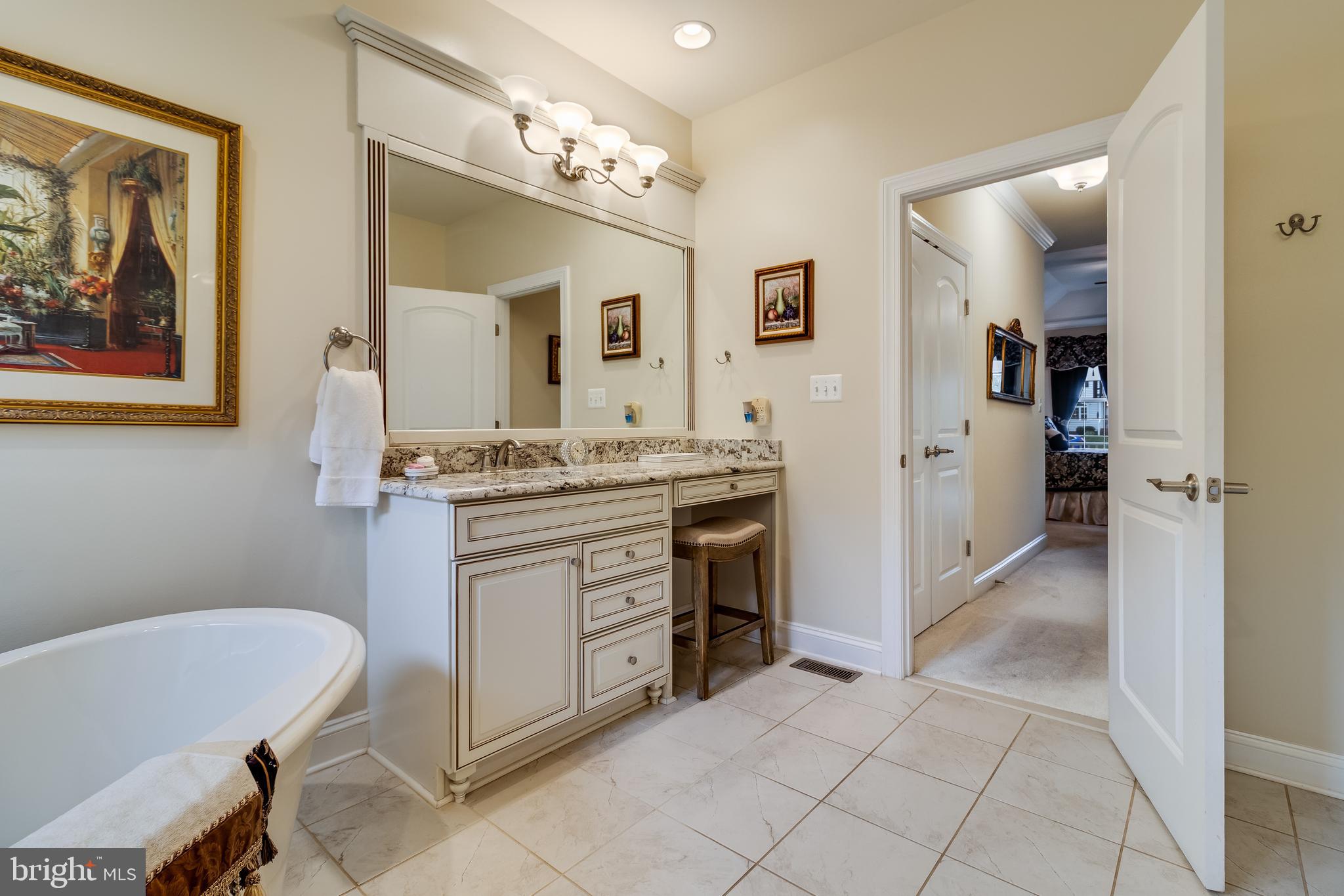OAKWOOD ESTATES - Residential