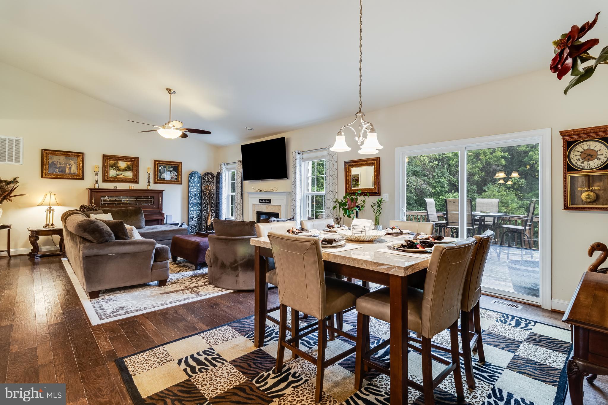 OAKWOOD ESTATES - Residential