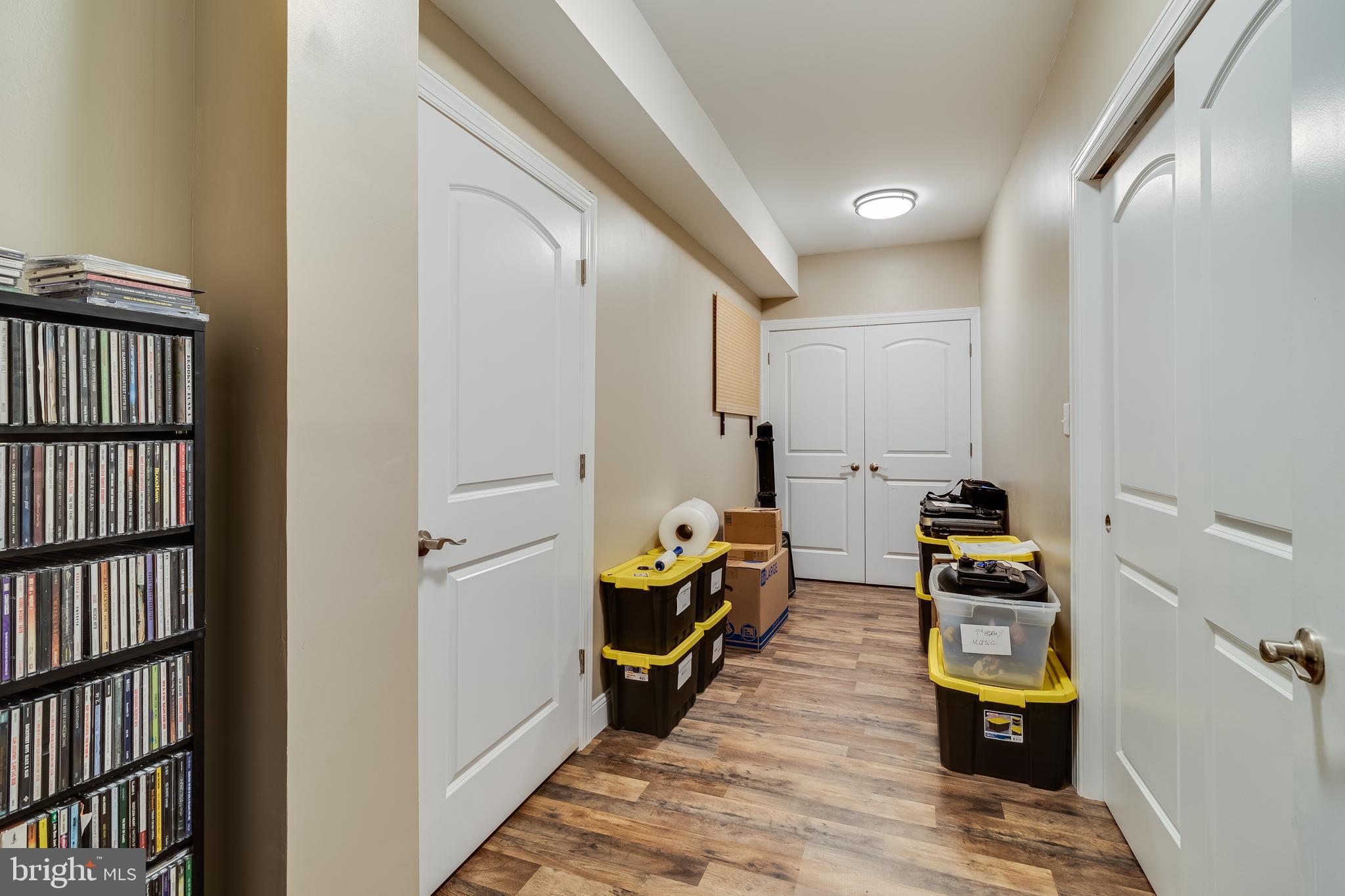 OAKWOOD ESTATES - Residential
