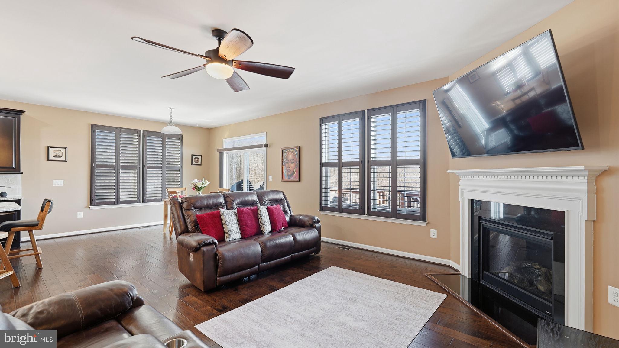 EMBREY MILL - Residential