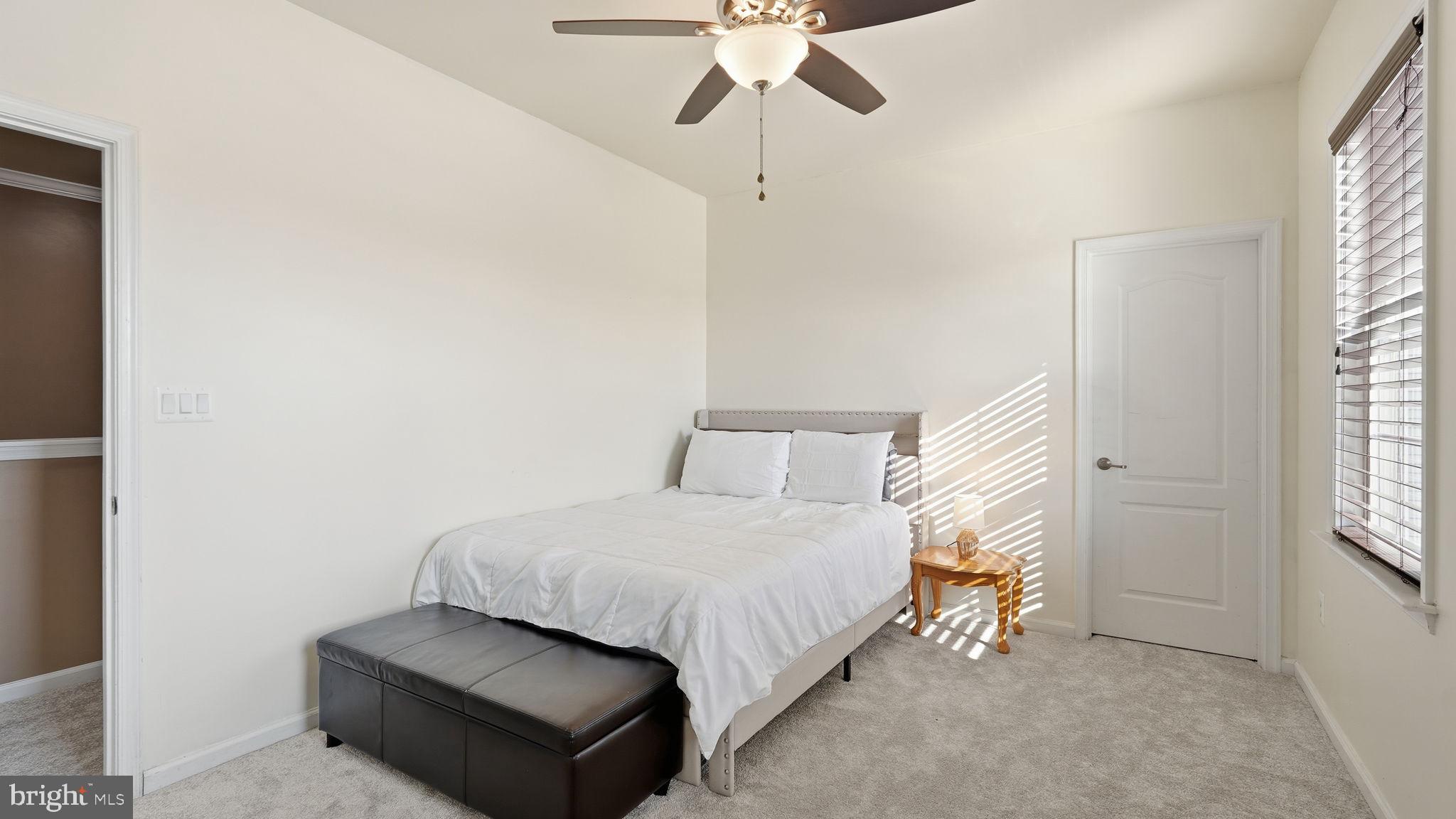 EMBREY MILL - Residential