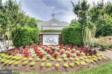 GATES OF FAIR LAKES - Residential Lease