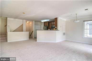 GATES OF FAIR LAKES - Residential Lease