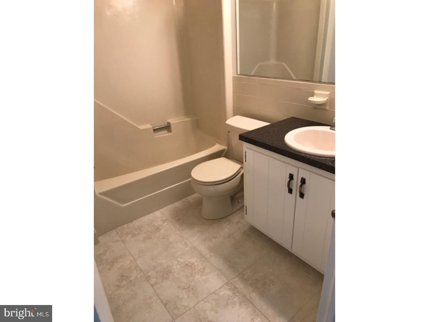 FLYING HILLS - Residential