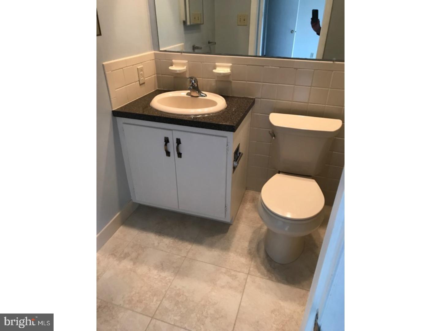 FLYING HILLS - Residential