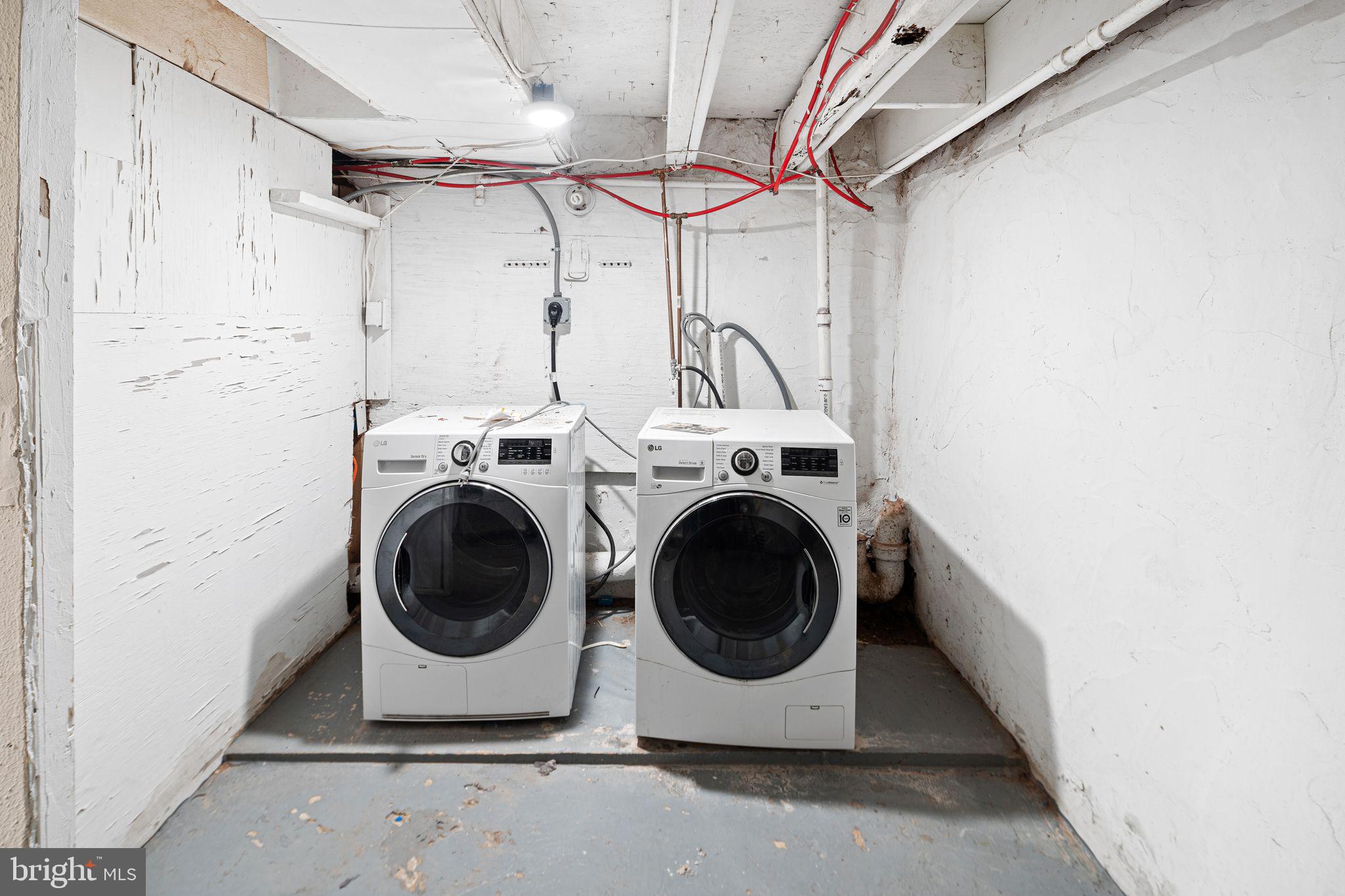 PORT RICHMOND - Residential