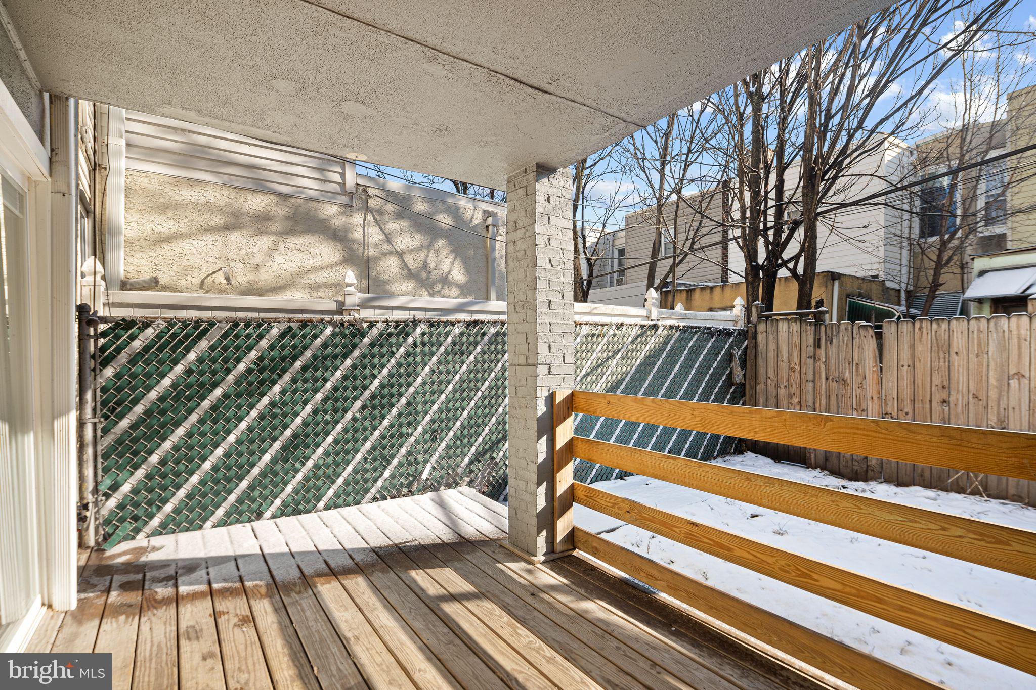 PORT RICHMOND - Residential