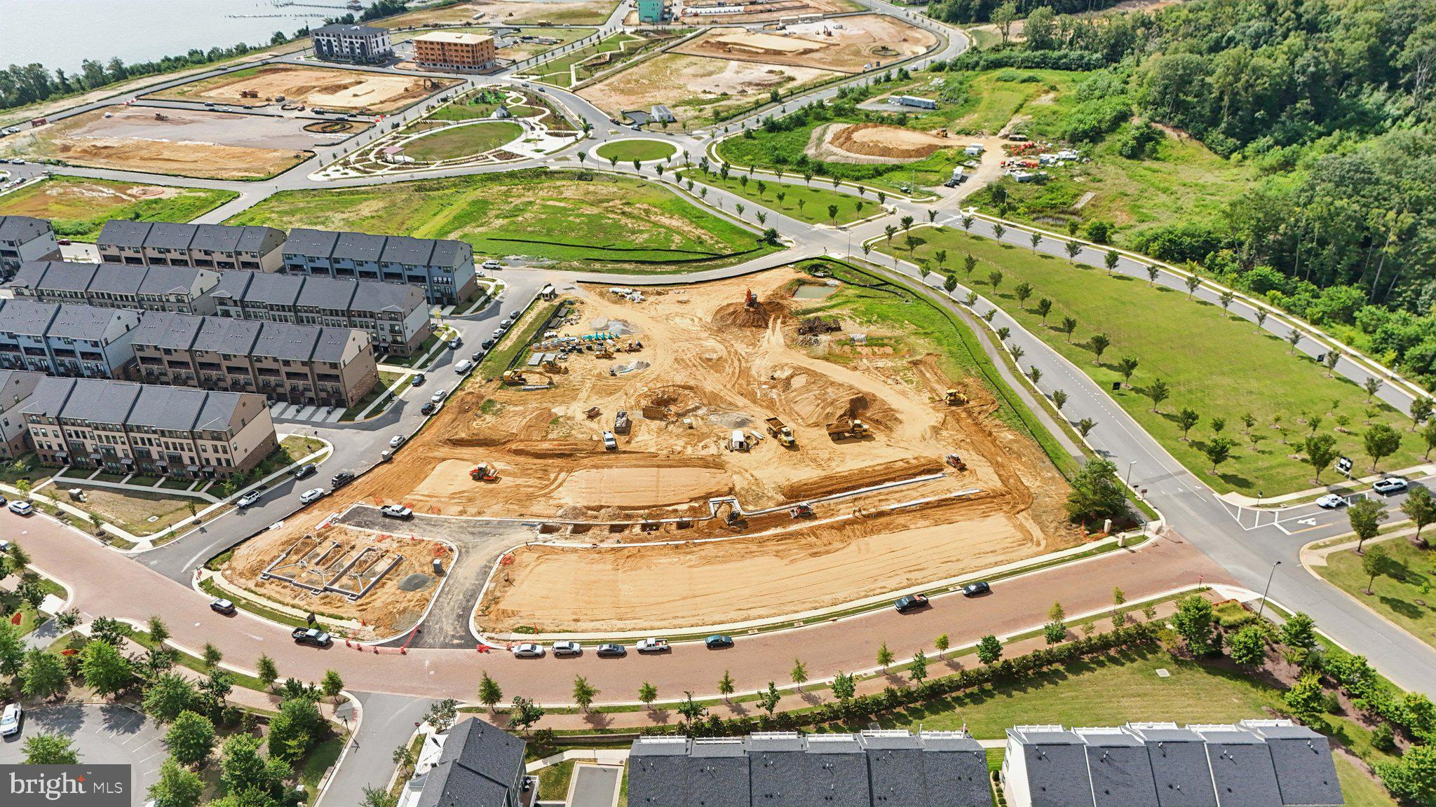 POTOMAC SHORES - Residential