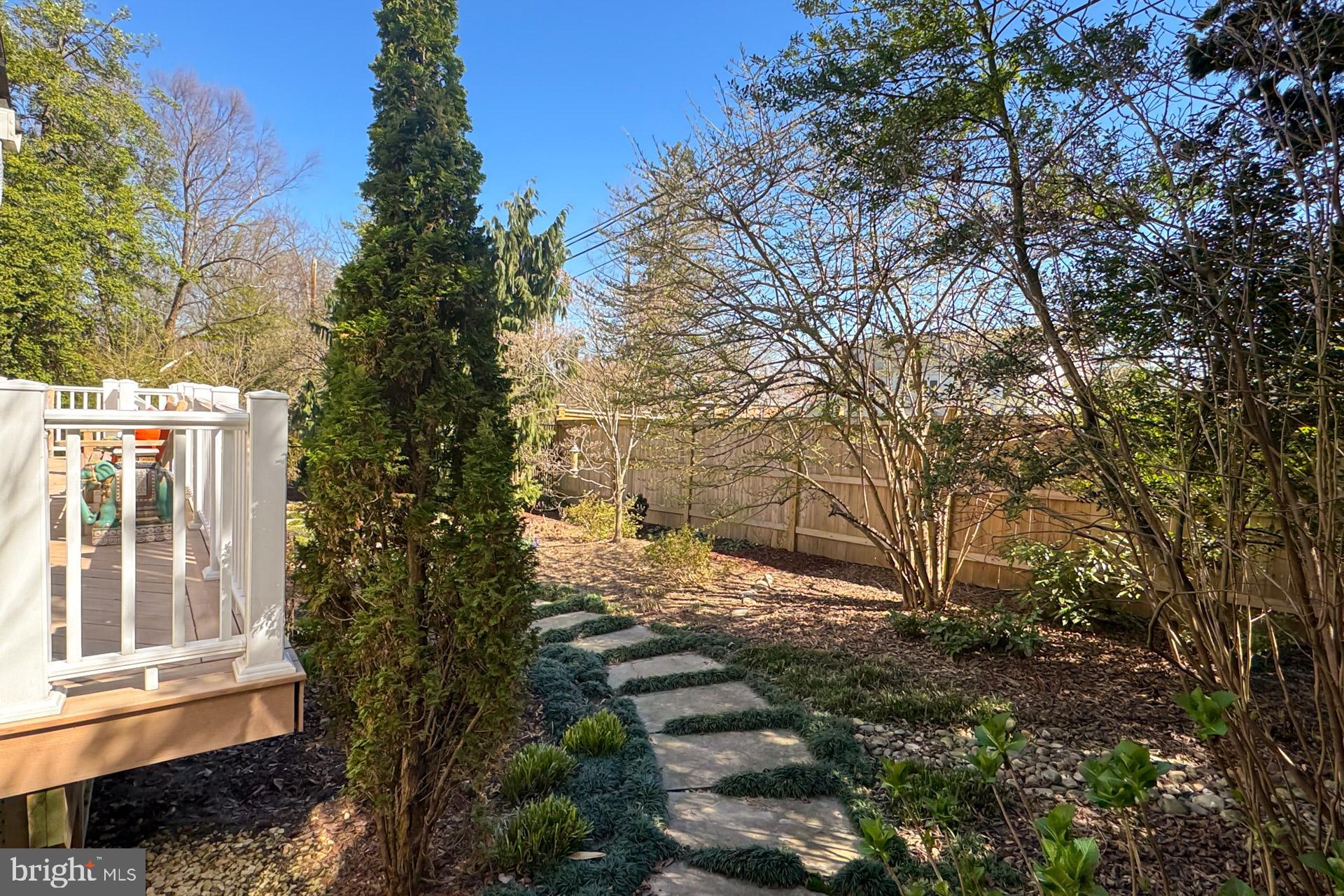 BROADMONT - Residential