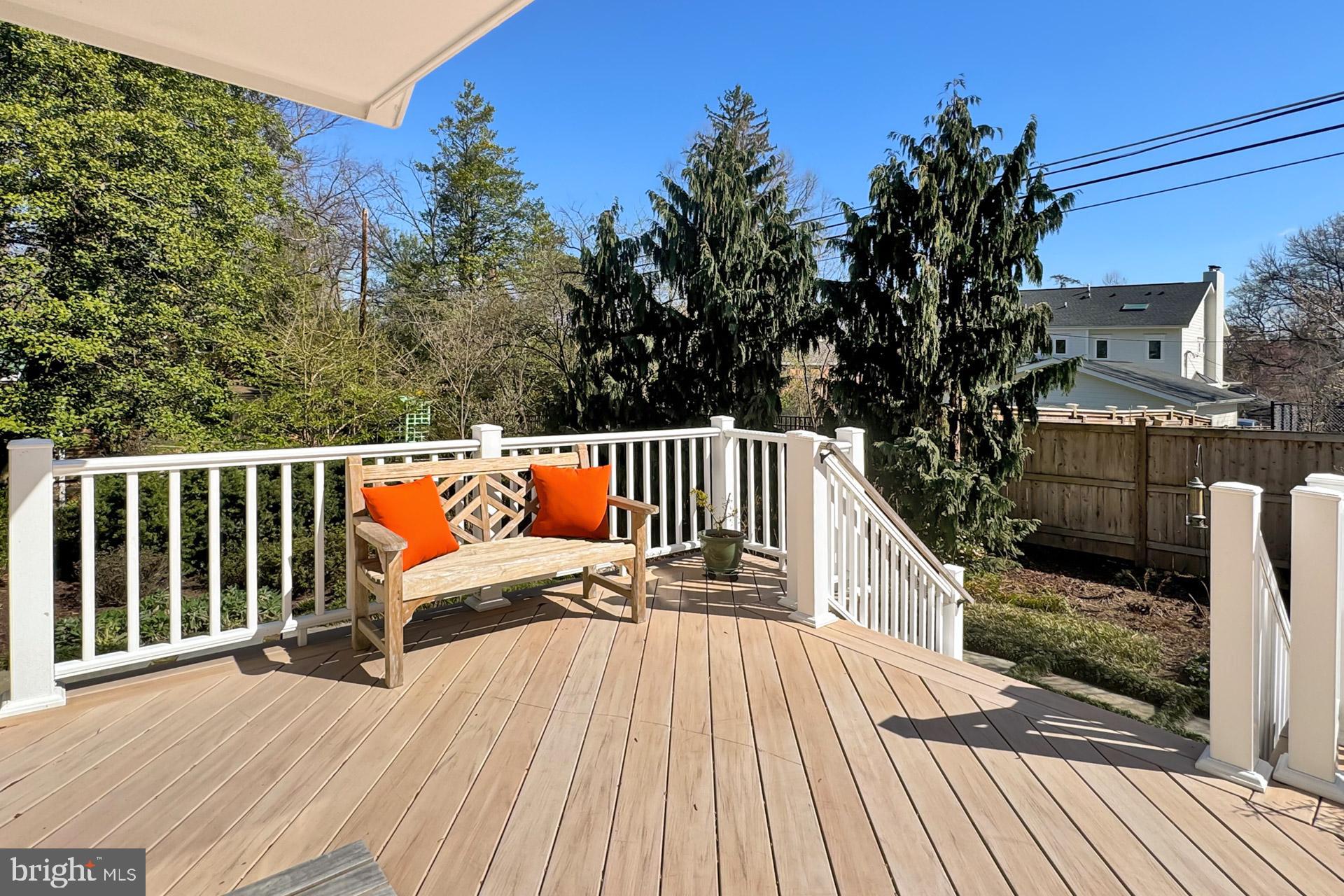 BROADMONT - Residential