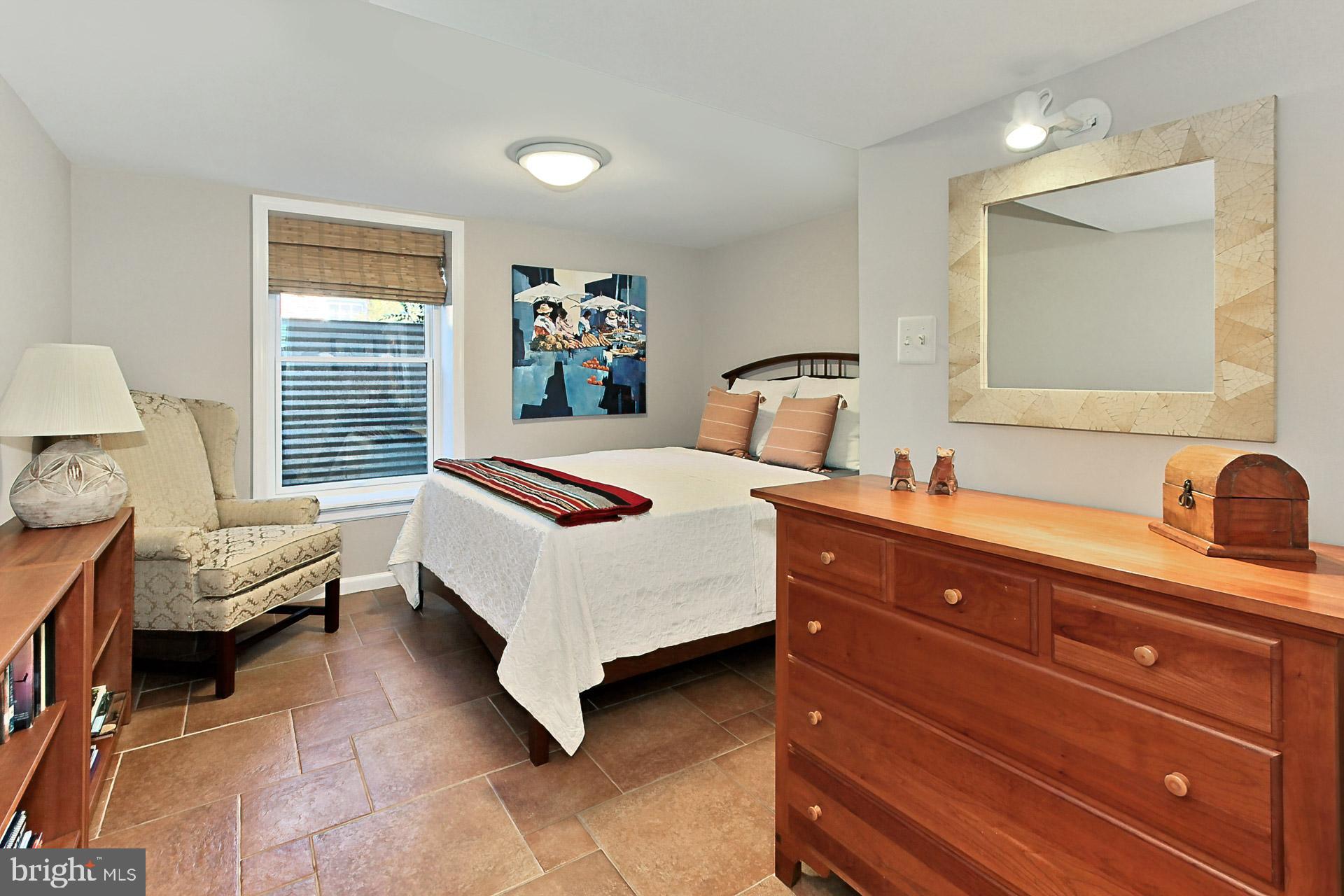 BROADMONT - Residential