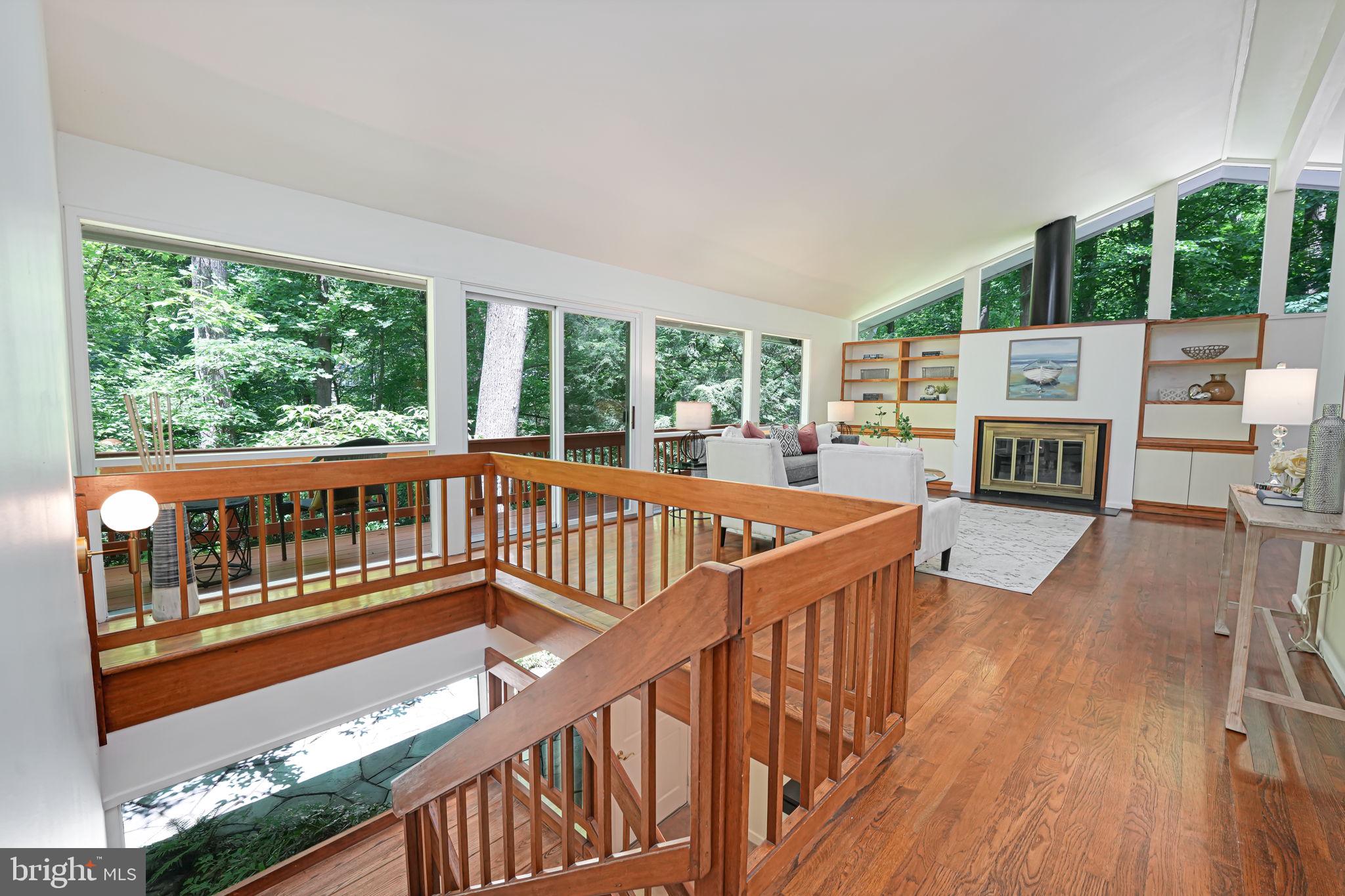 CARDEROCK SPRINGS - Residential