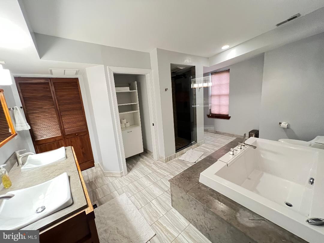 UNION SQUARE - Residential