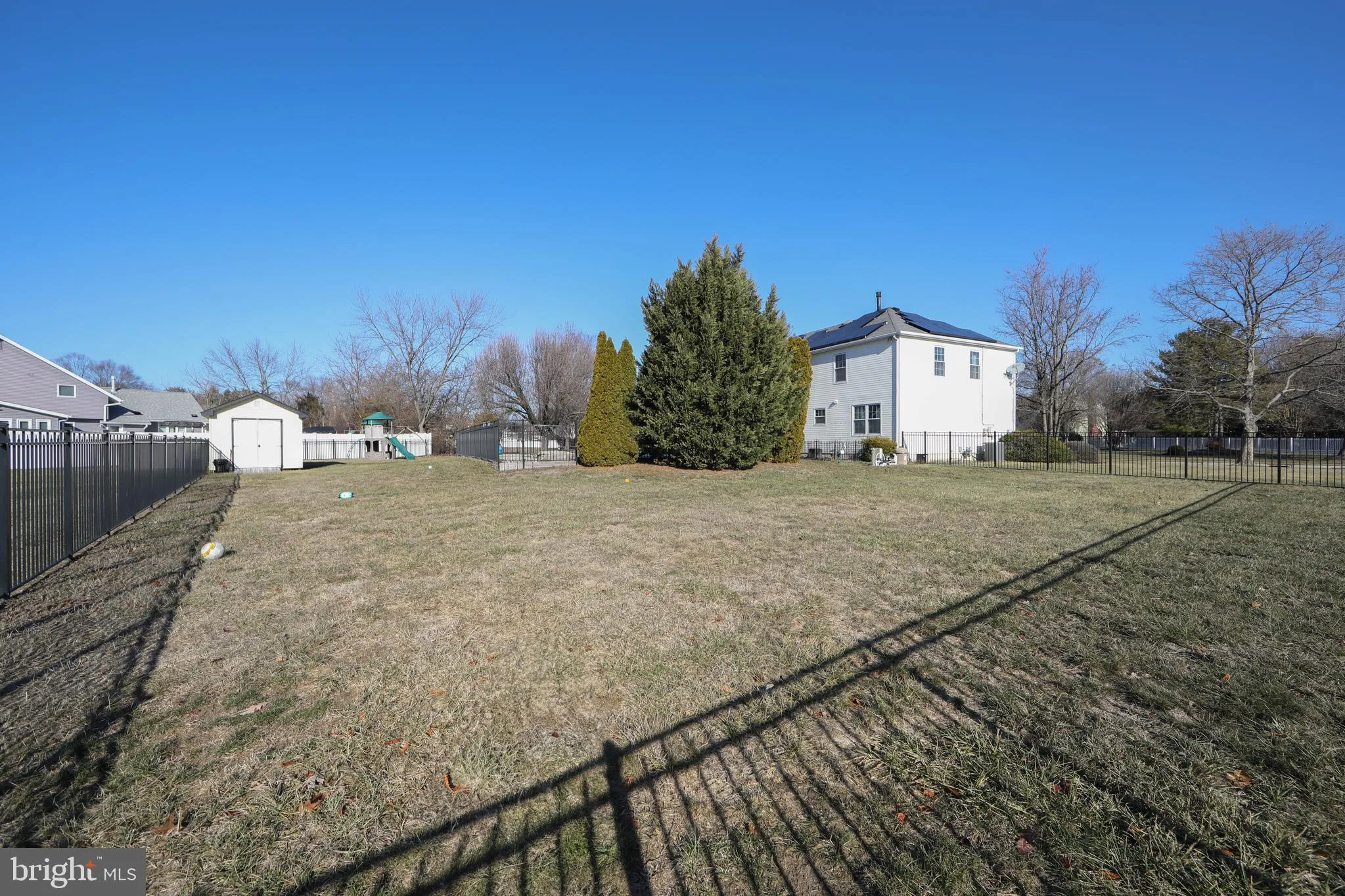 Sewell, New Jersey 08080, United States, 4 Bedrooms Bedrooms, ,3 BathroomsBathrooms,Residential,Pending,18555