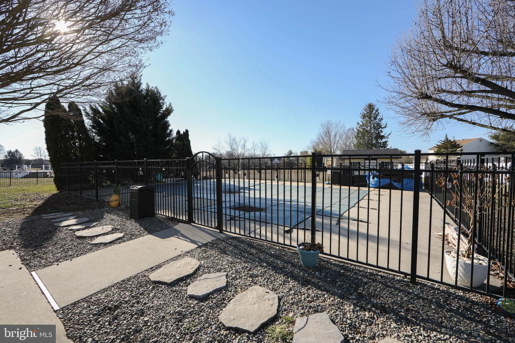 Sewell, New Jersey 08080, United States, 4 Bedrooms Bedrooms, ,3 BathroomsBathrooms,Residential,Pending,18555