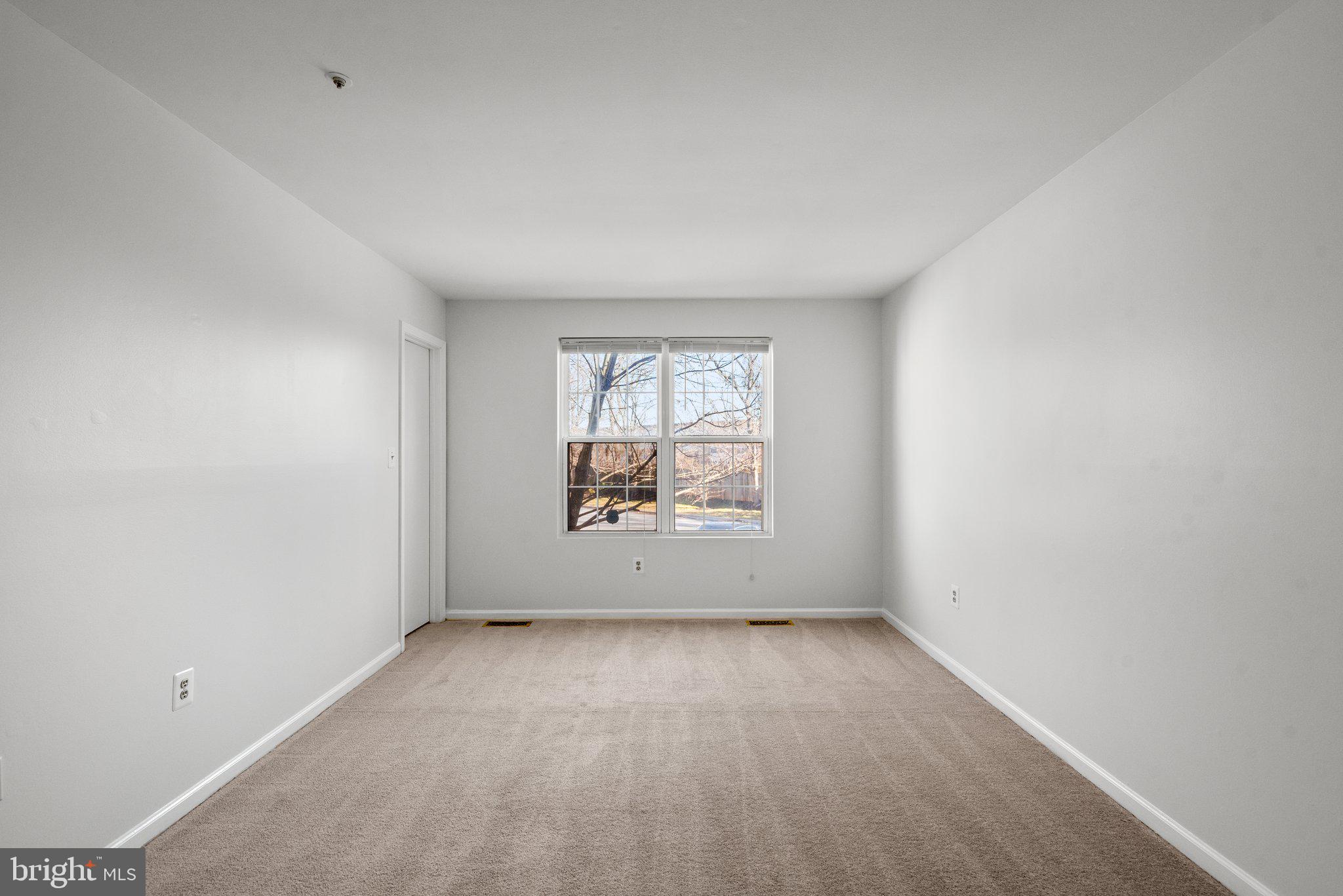 GATEWAY COMMONS - Residential Lease