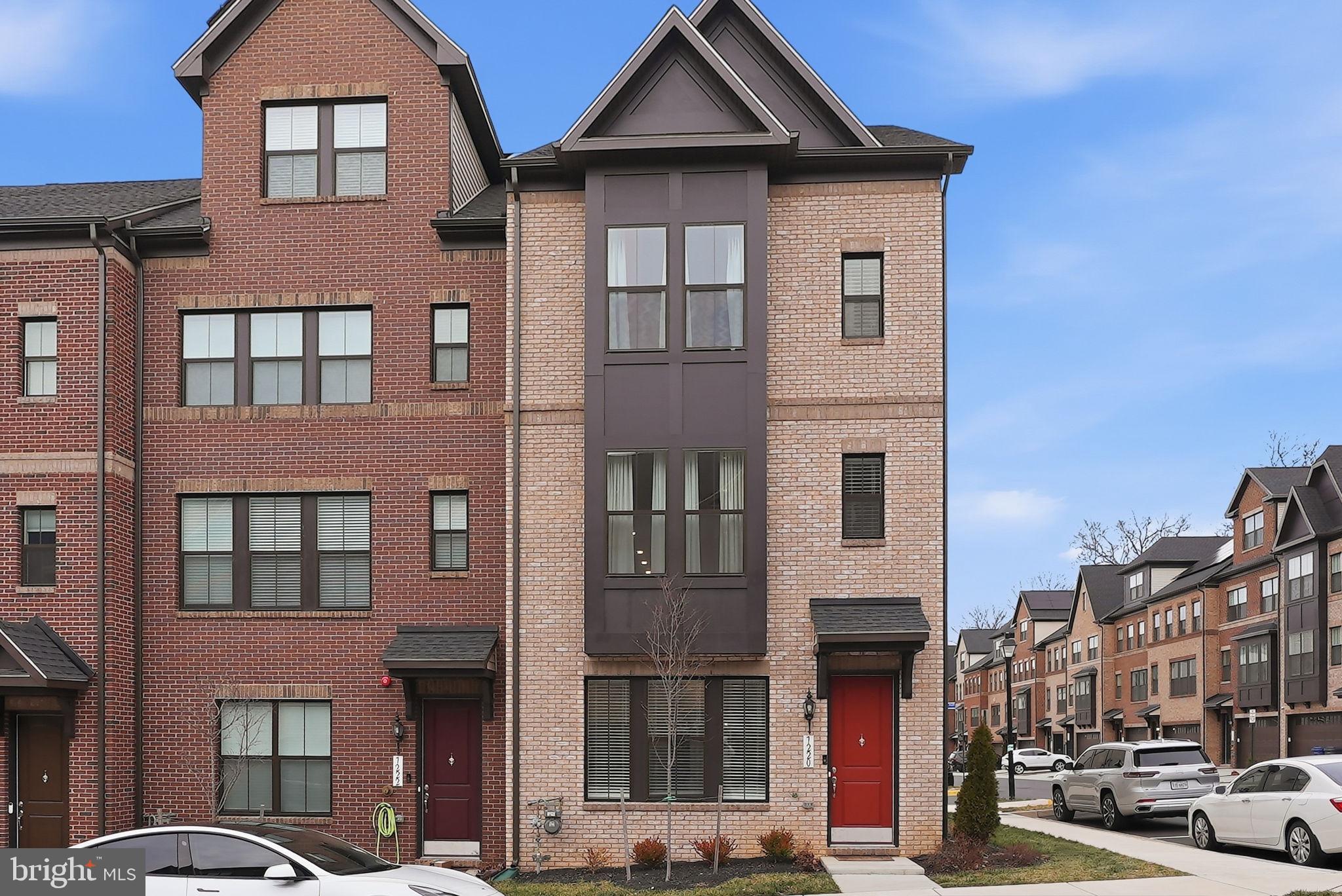 7220 MOUNTAINEER DRIVE