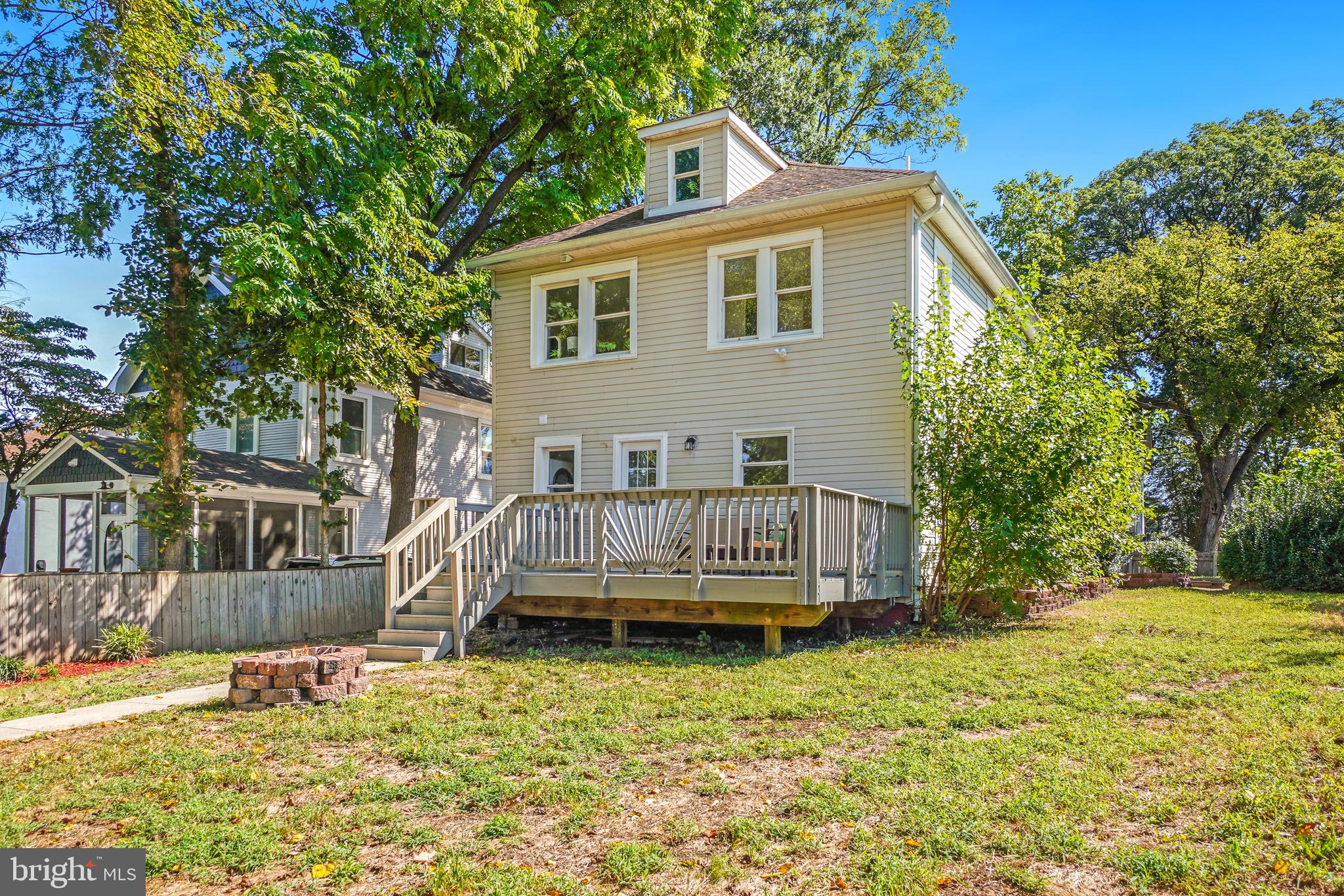 MT RAINIER - Residential