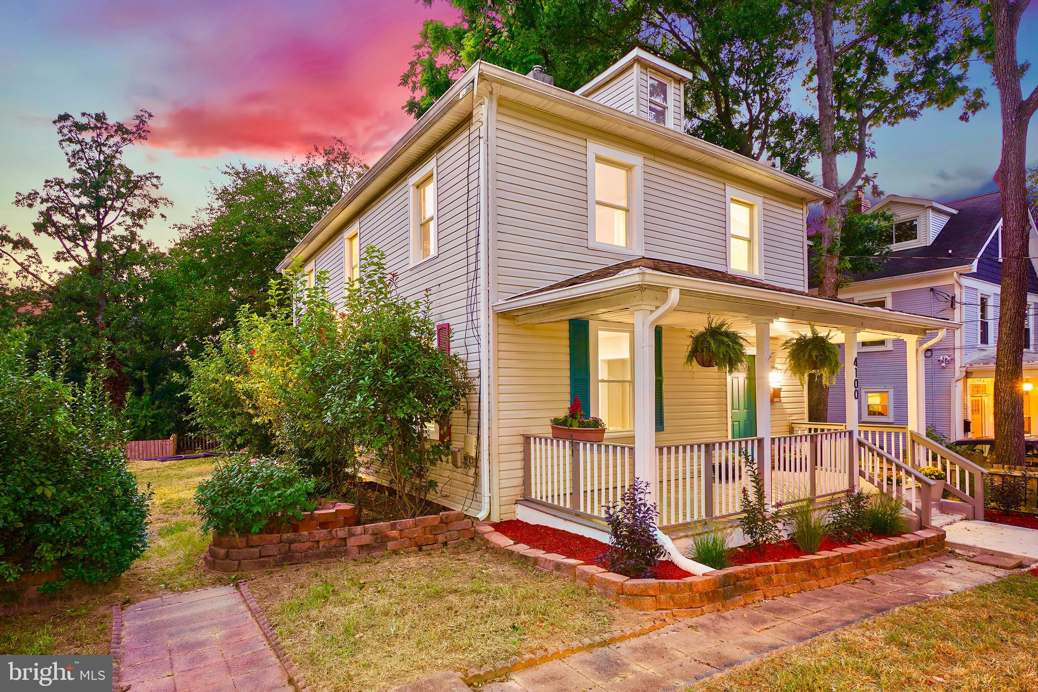 MT RAINIER - Residential