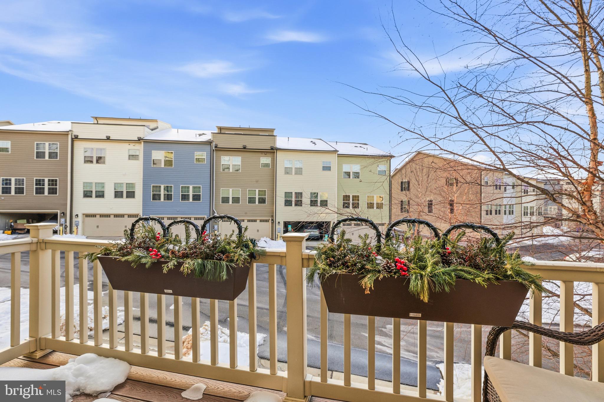 POTOMAC SHORES - Residential