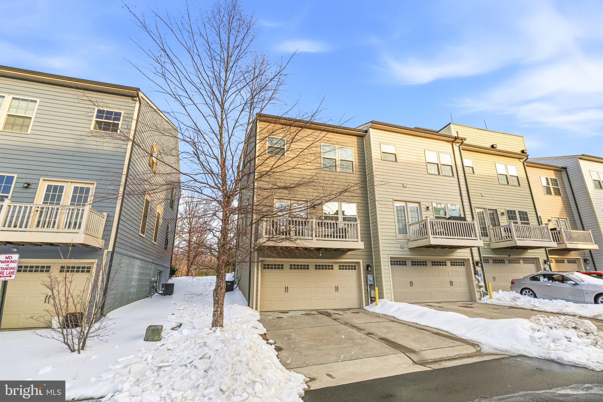 POTOMAC SHORES - Residential