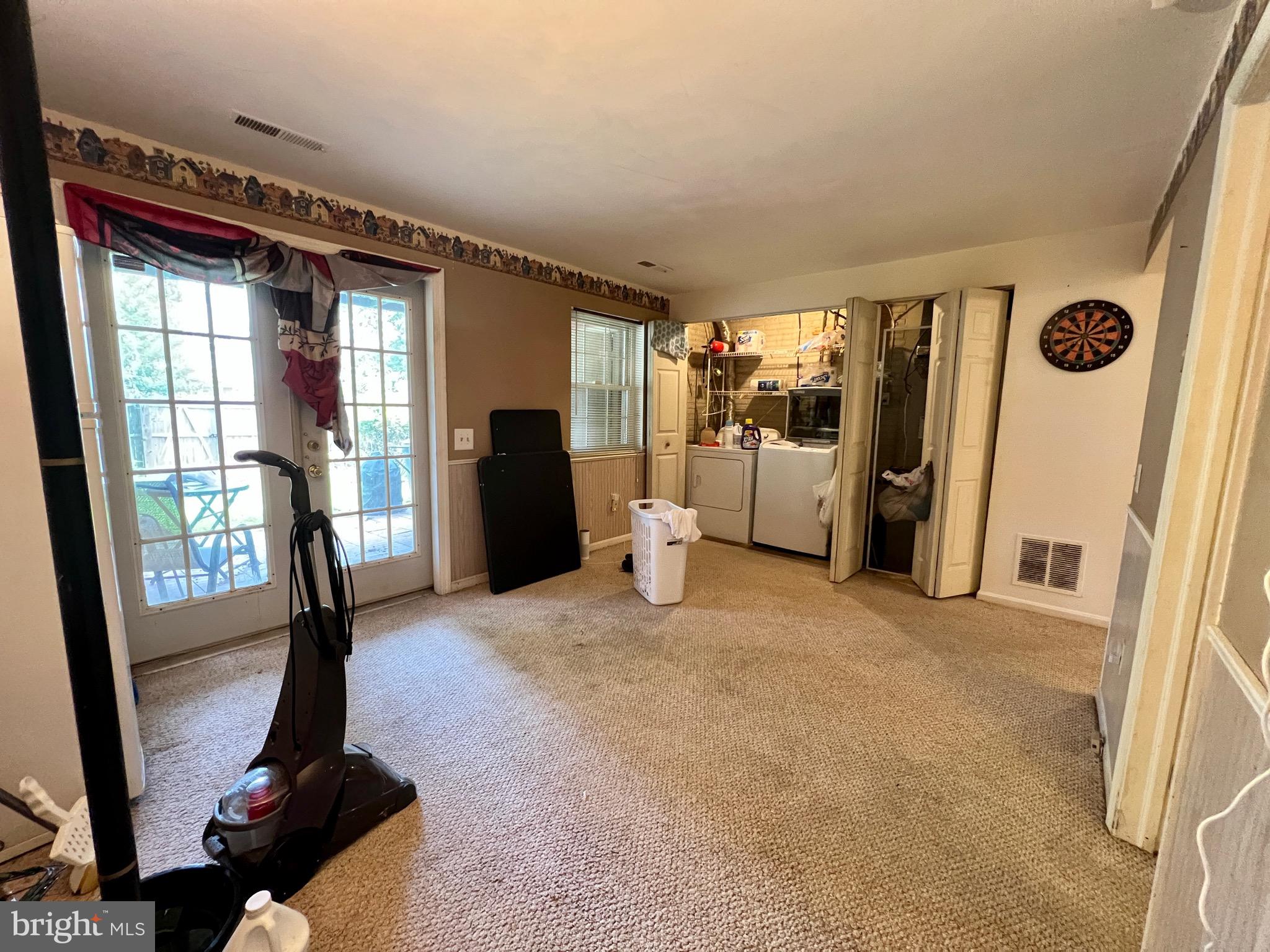 CARROLL PARK MANOR - Residential